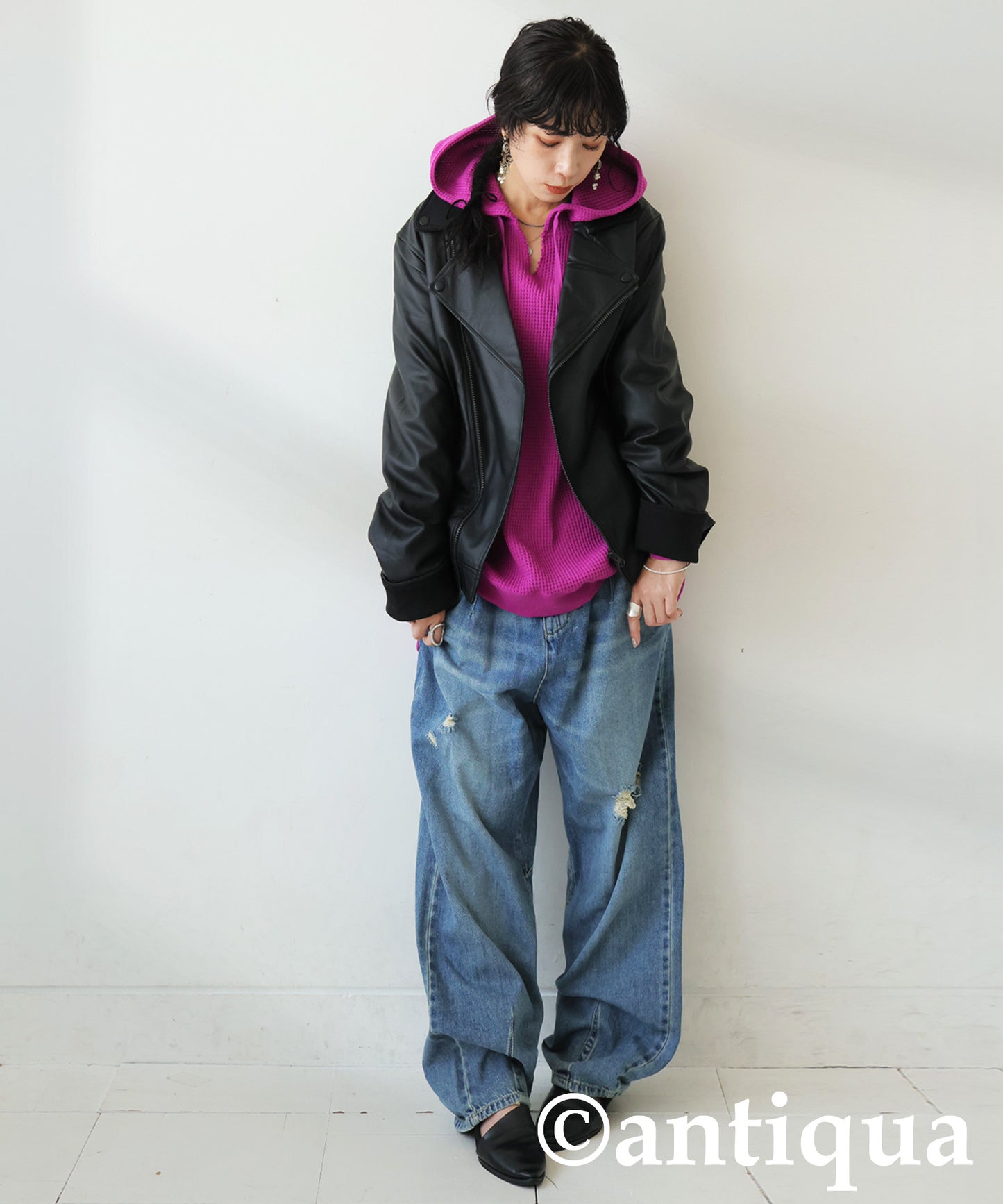 Gusset-Style Neck Hoodie Ladies