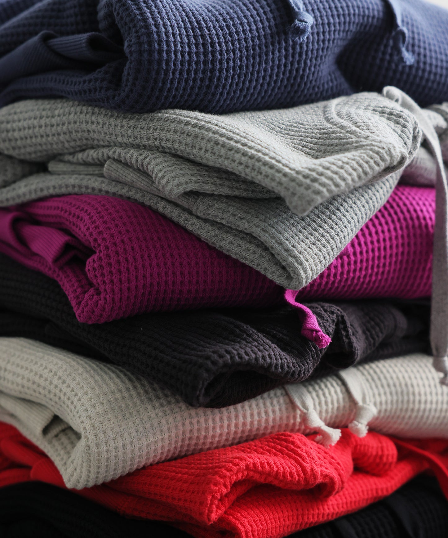 Gusset-Style Neck Hoodie Ladies