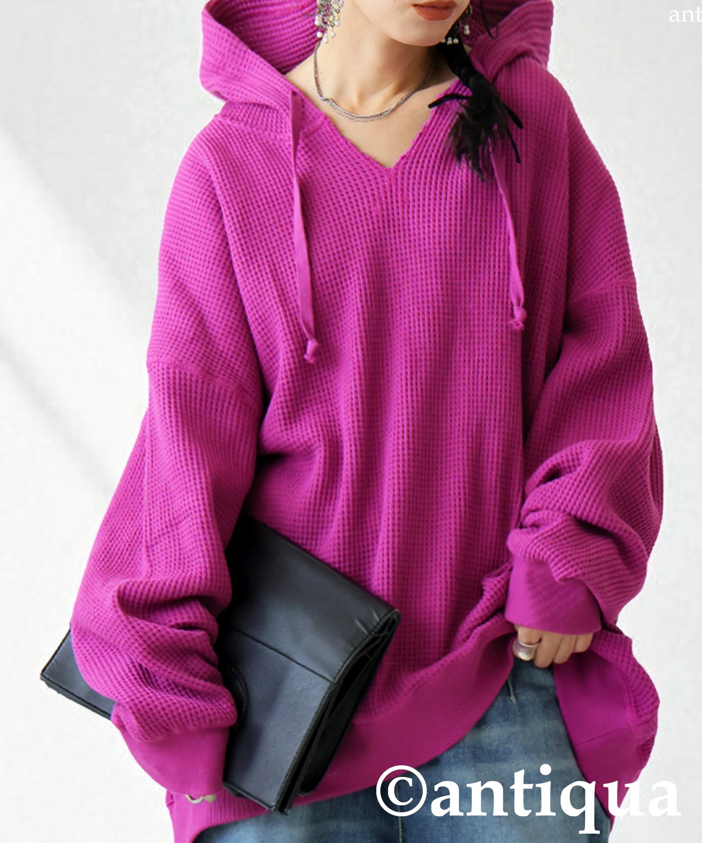 Gusset-Style Neck Hoodie Ladies