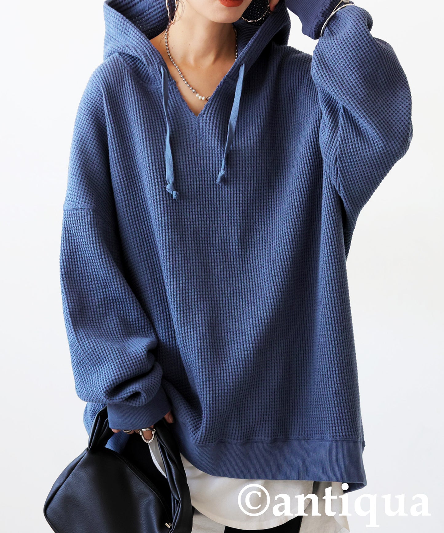 Gusset-Style Neck Hoodie Ladies