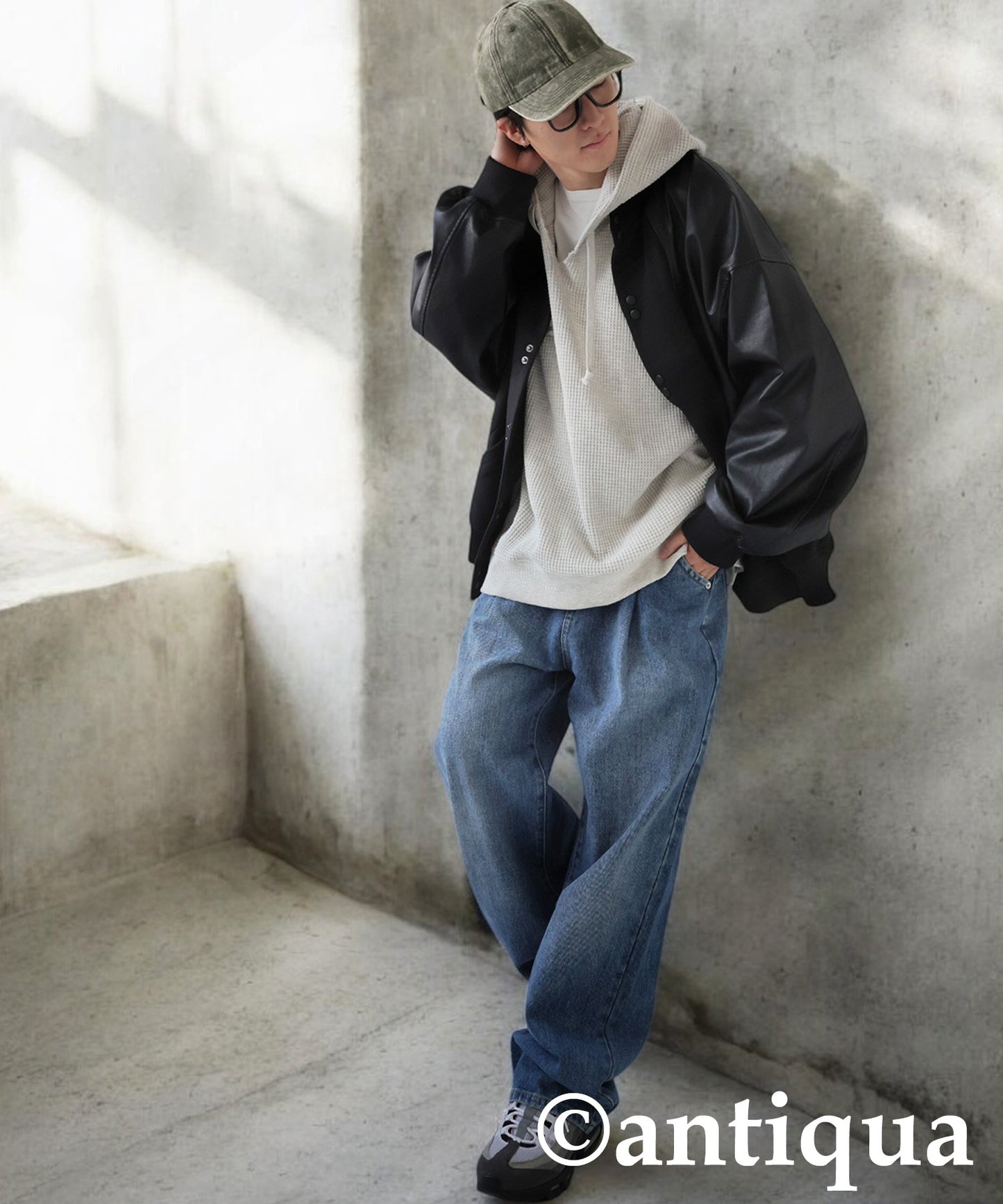 Gusseted Neck Hoodie Men's