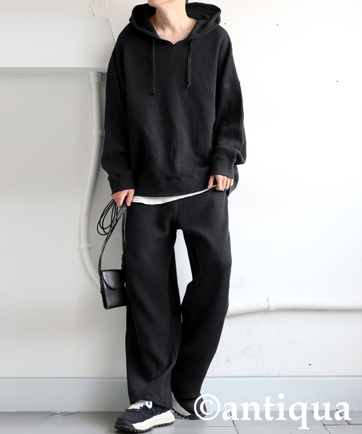 Gusseted Neck Hoodie Men's