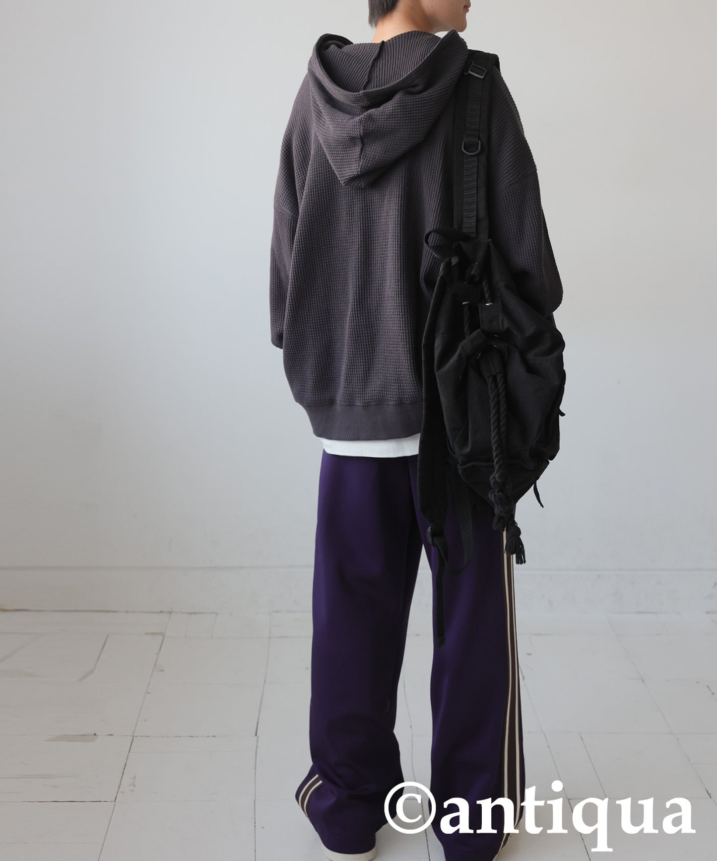 Gusseted Neck Hoodie Men's