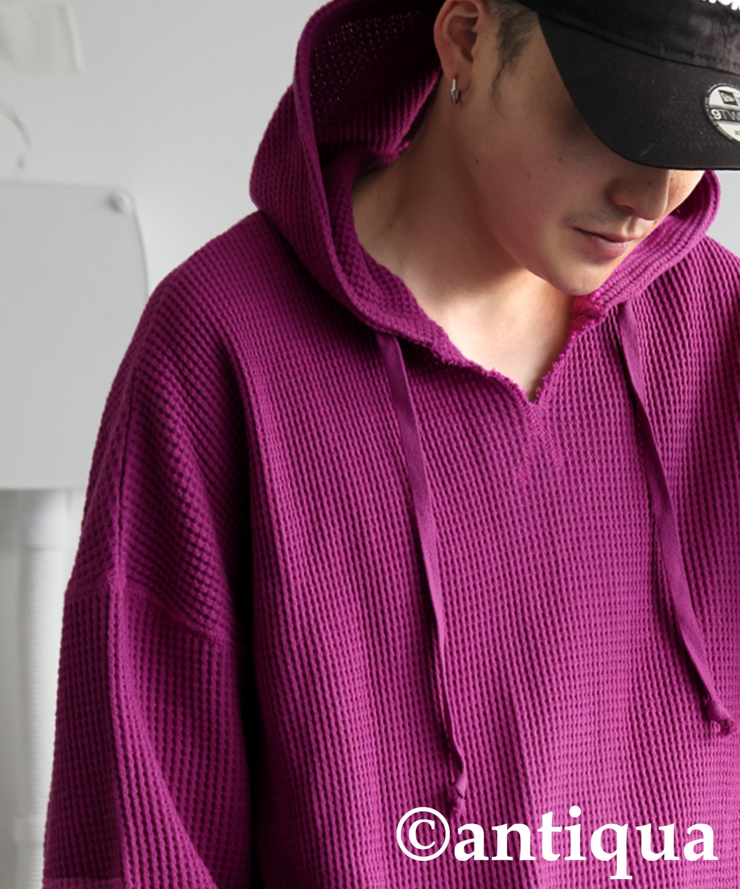 Gusseted Neck Hoodie Men's