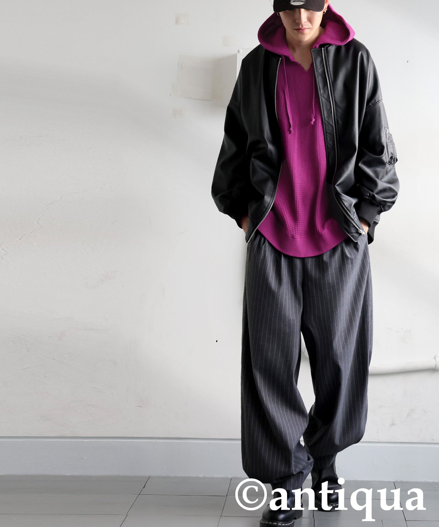 Gusseted Neck Hoodie Men's