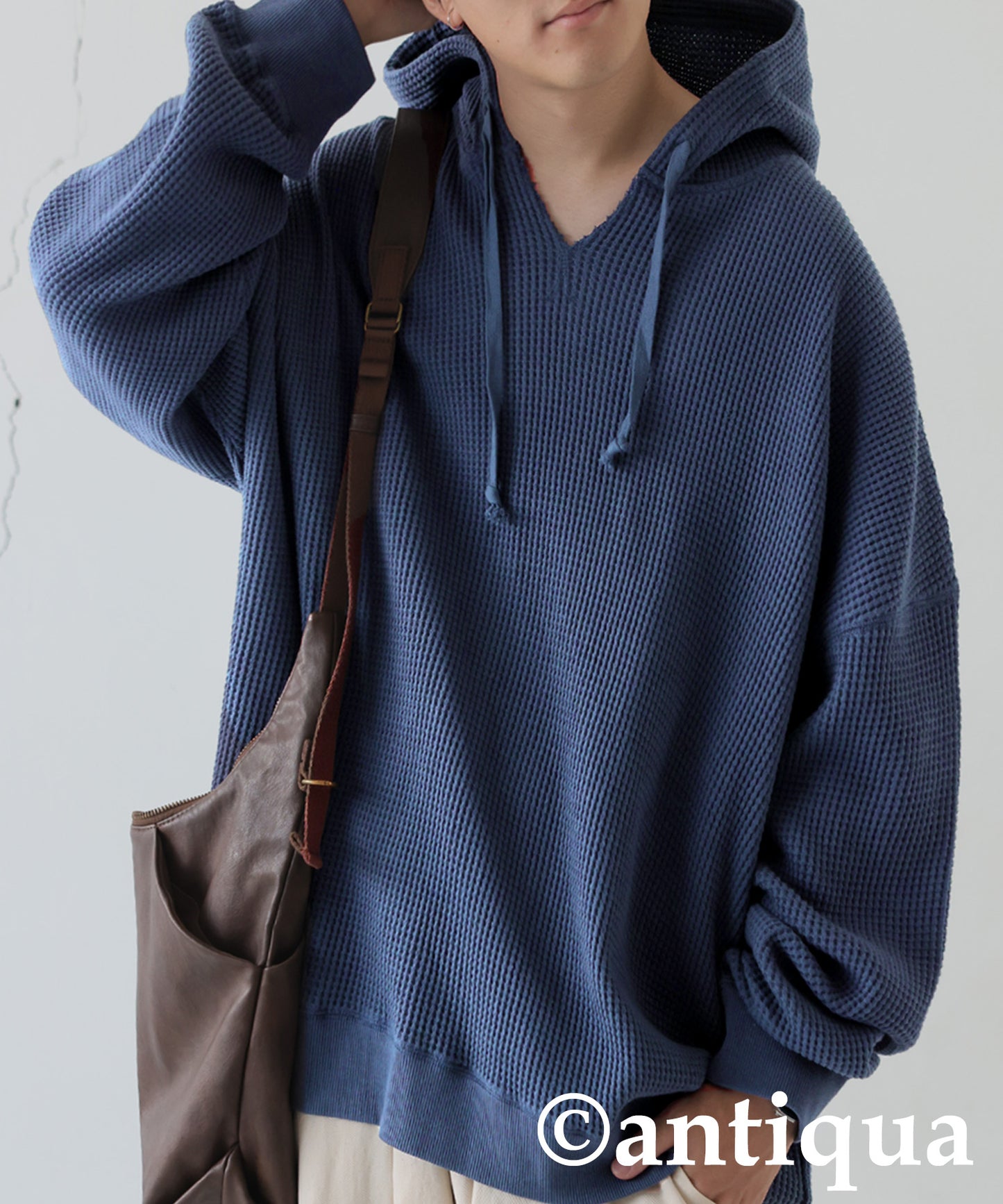 Gusseted Neck Hoodie Men's