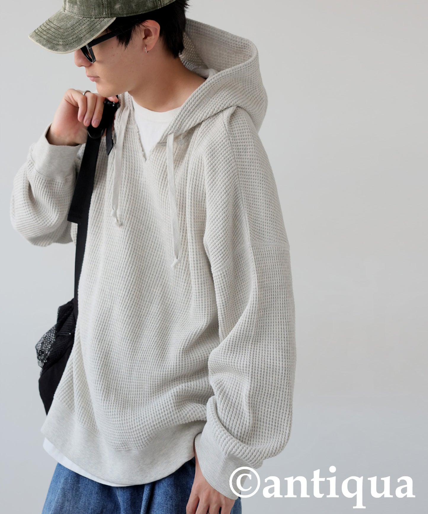 Gusseted Neck Hoodie Men's
