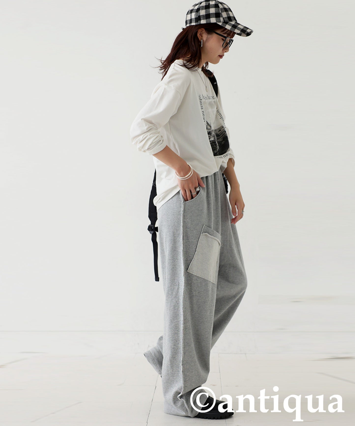 Design Pocket Sweatpants Ladies