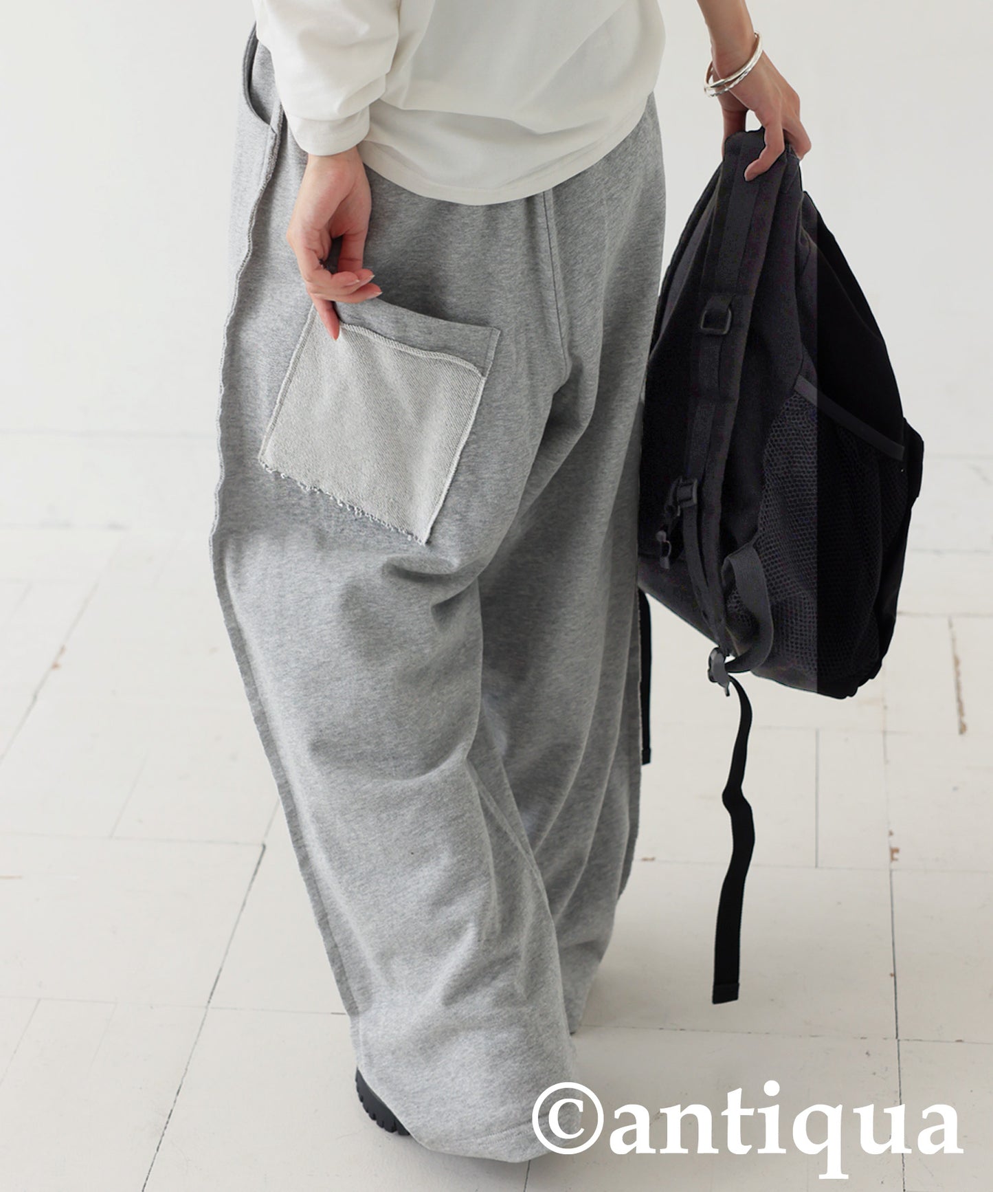 Design Pocket Sweatpants Ladies