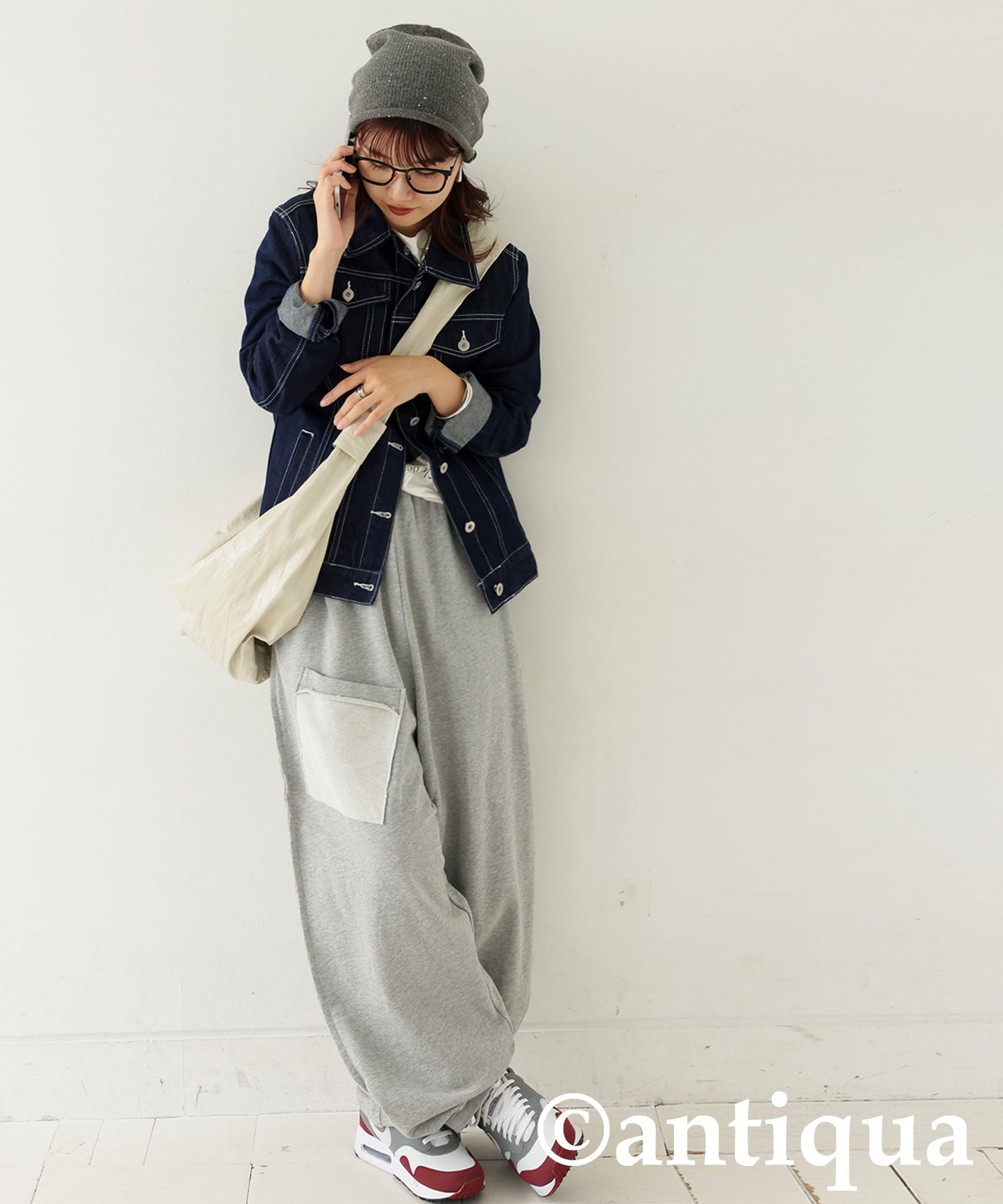 Design Pocket Sweatpants Ladies