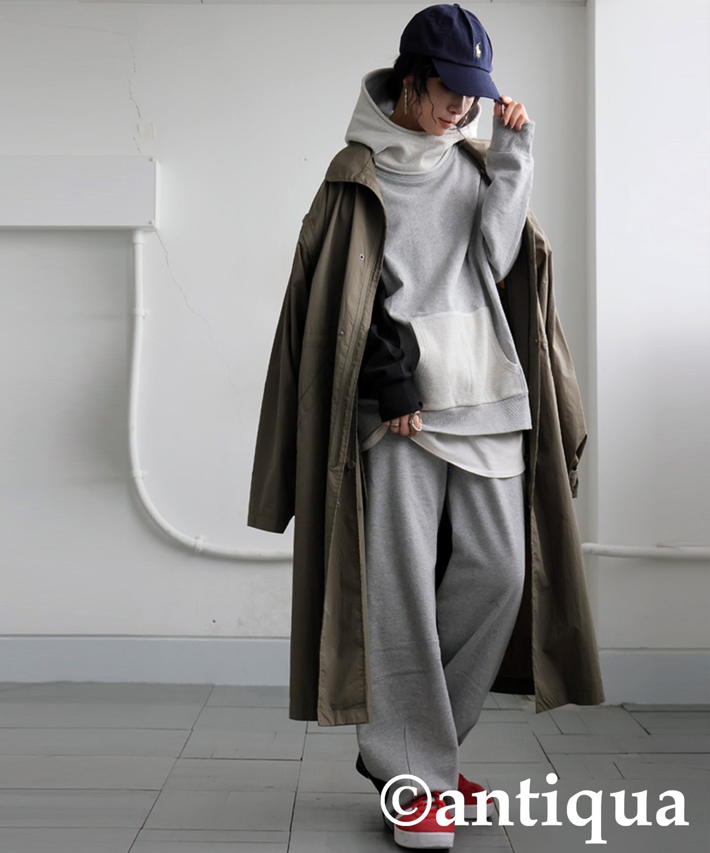 Two-Tone Fleece Hoodie Ladies