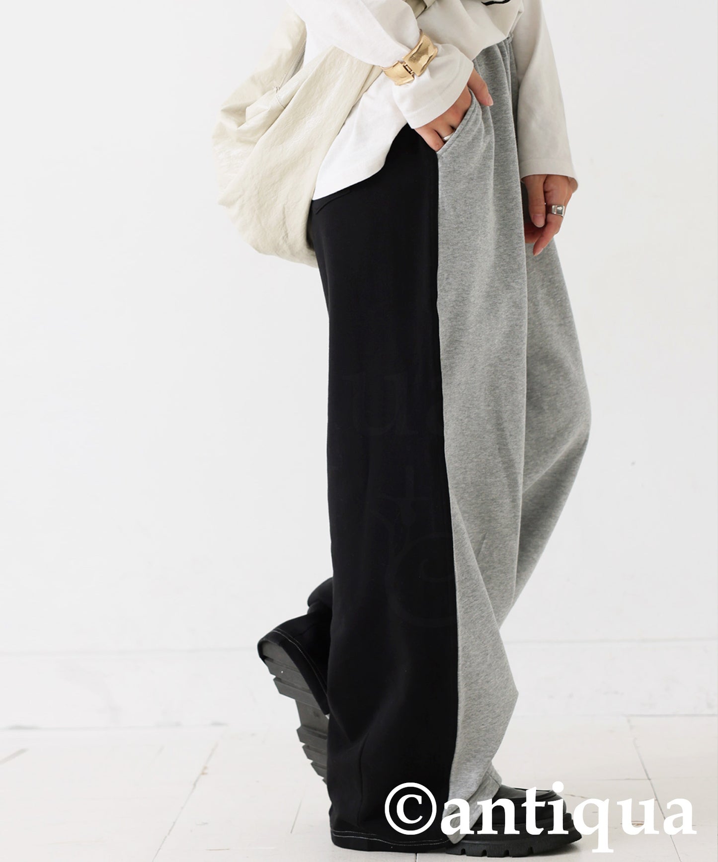 Two-Tone Fleece SweatpantsLadies