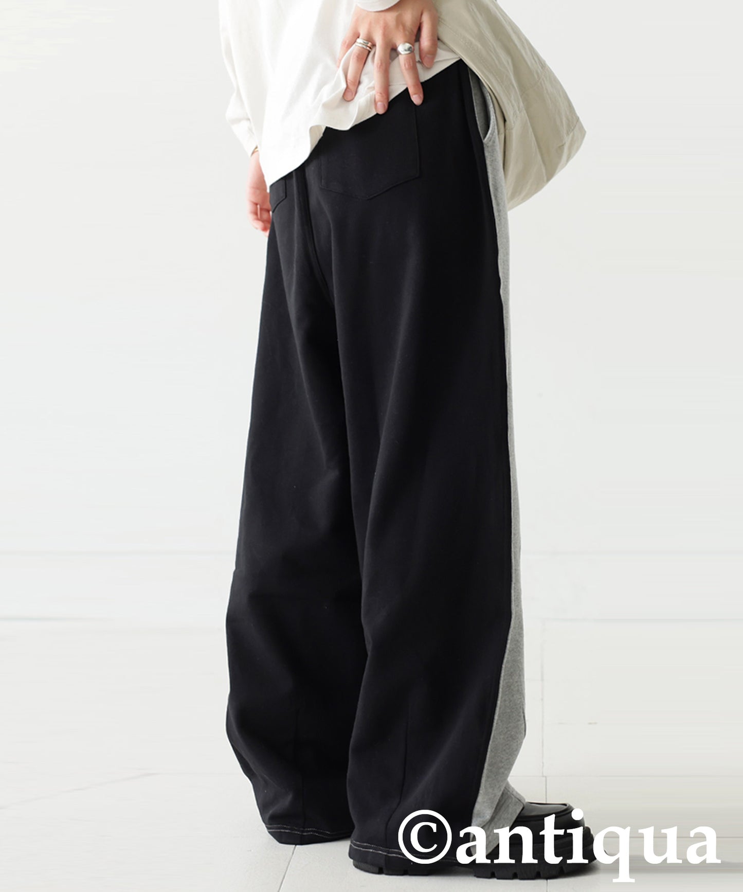 Two-Tone Fleece SweatpantsLadies