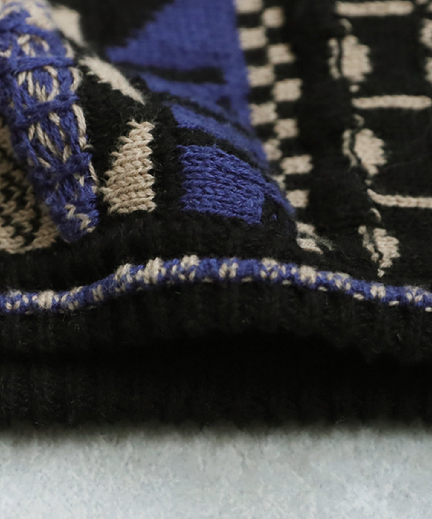 Geometric Jacquard Knit Ladies