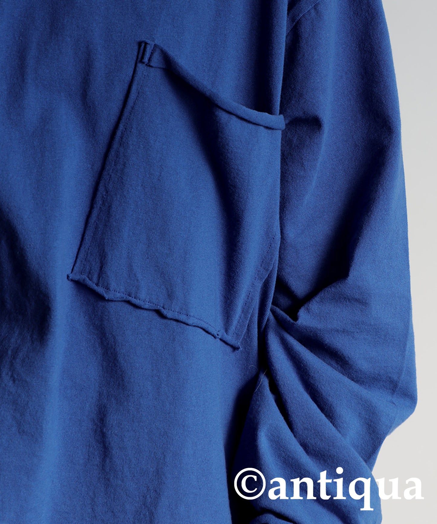 Cut-Off V-Neck Long T-Shirt Ladies