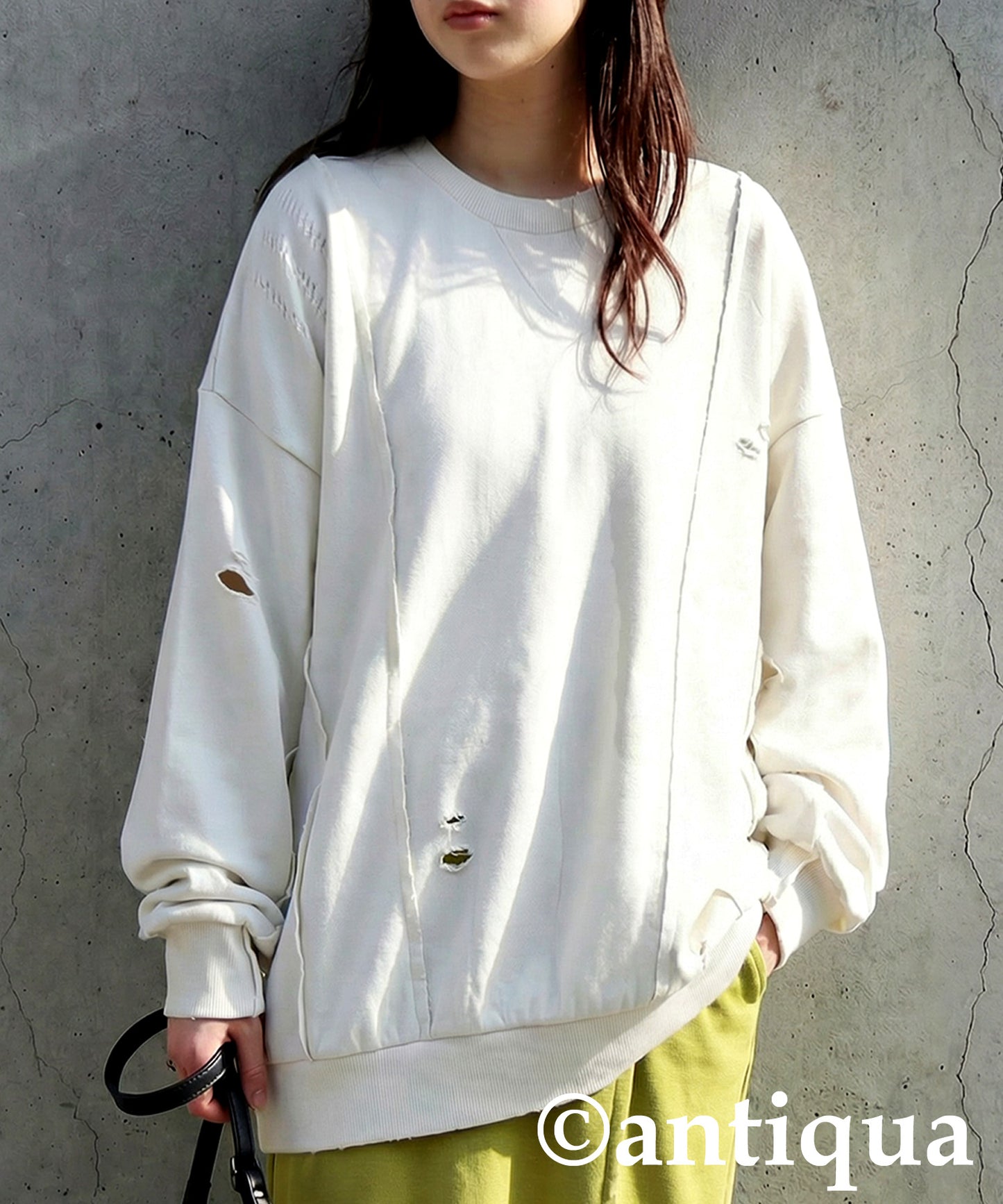 Distressed Sweatshirt Ladies