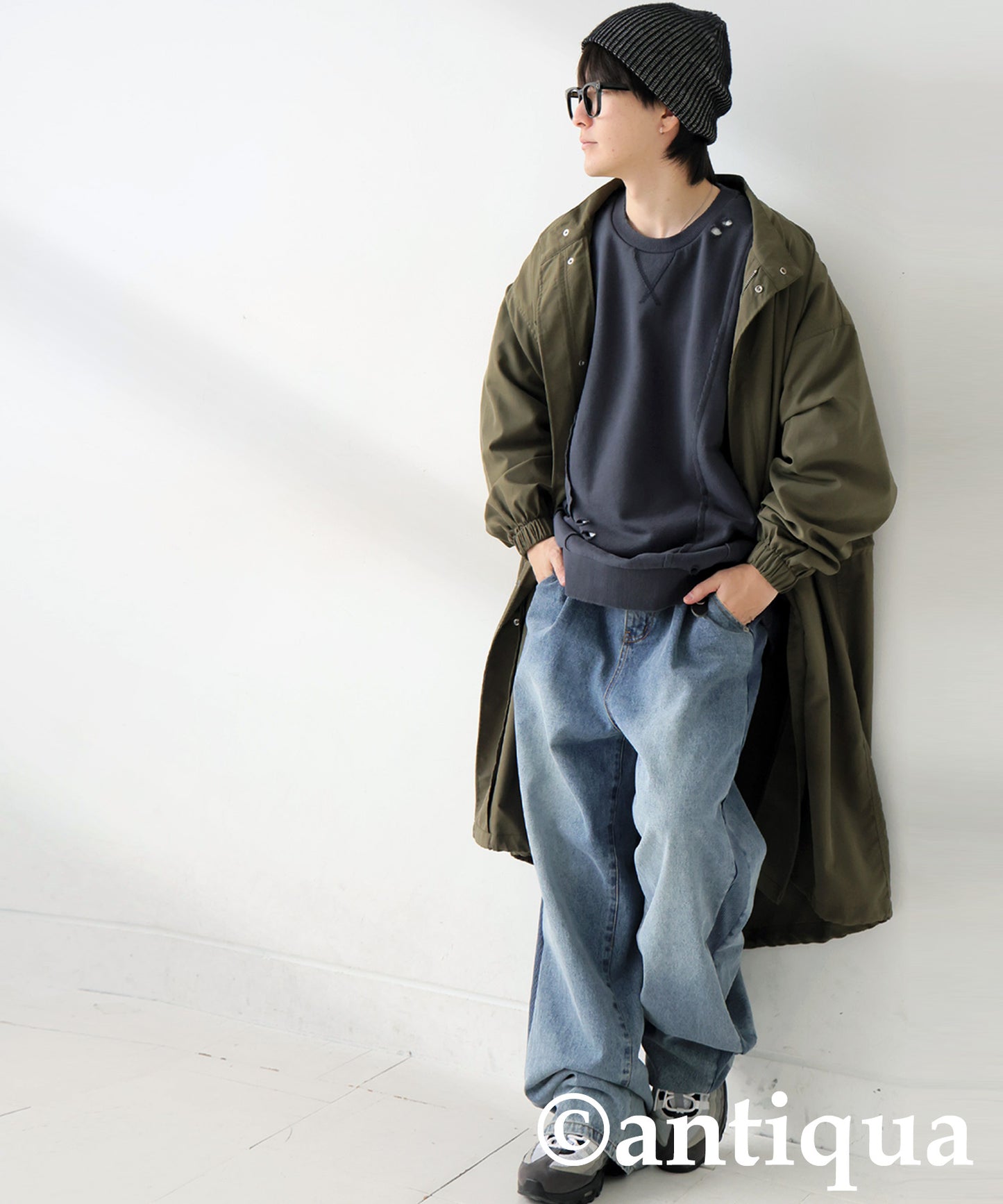 Distressed Sweatshirt Men's