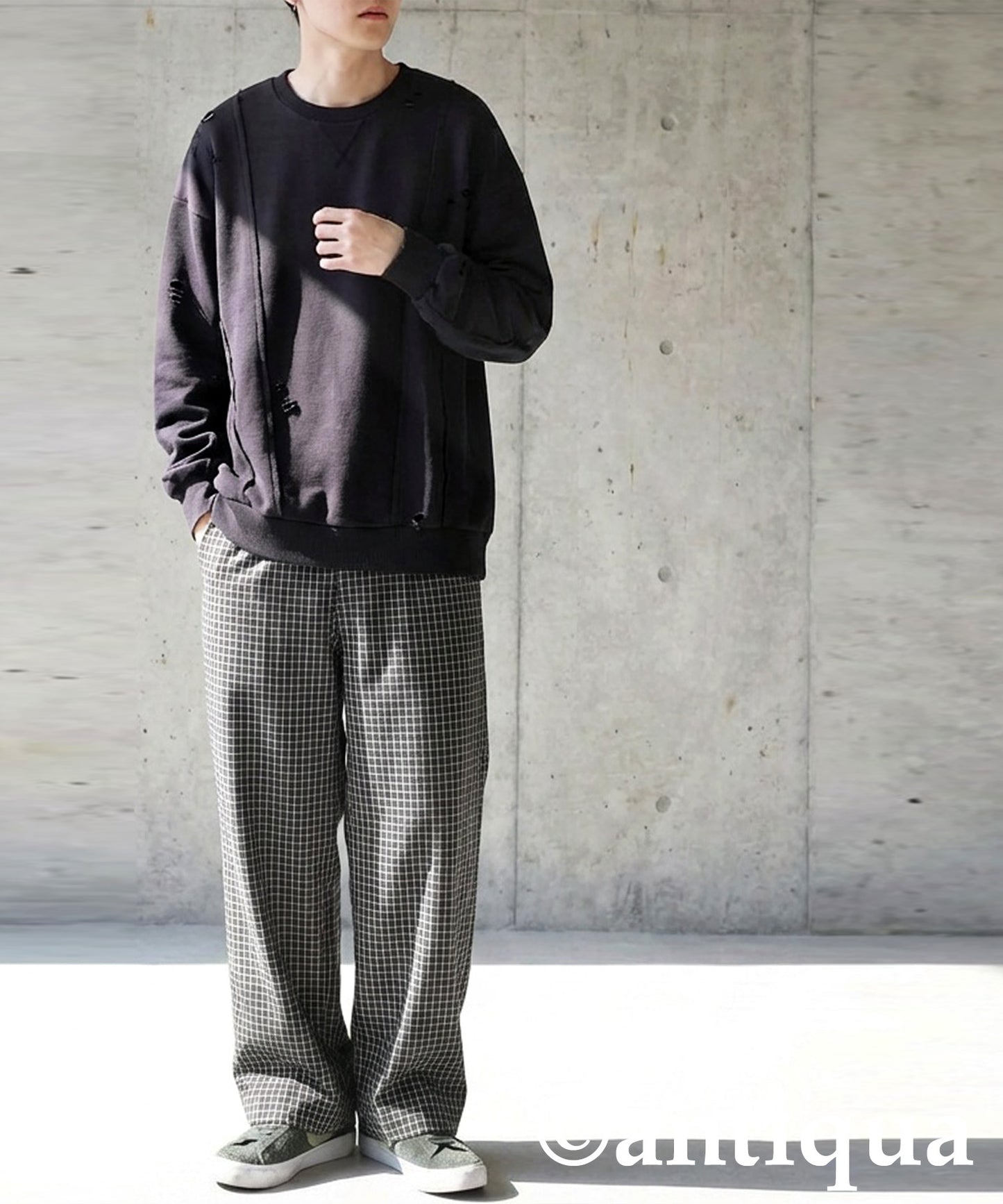 Distressed Sweatshirt Men's