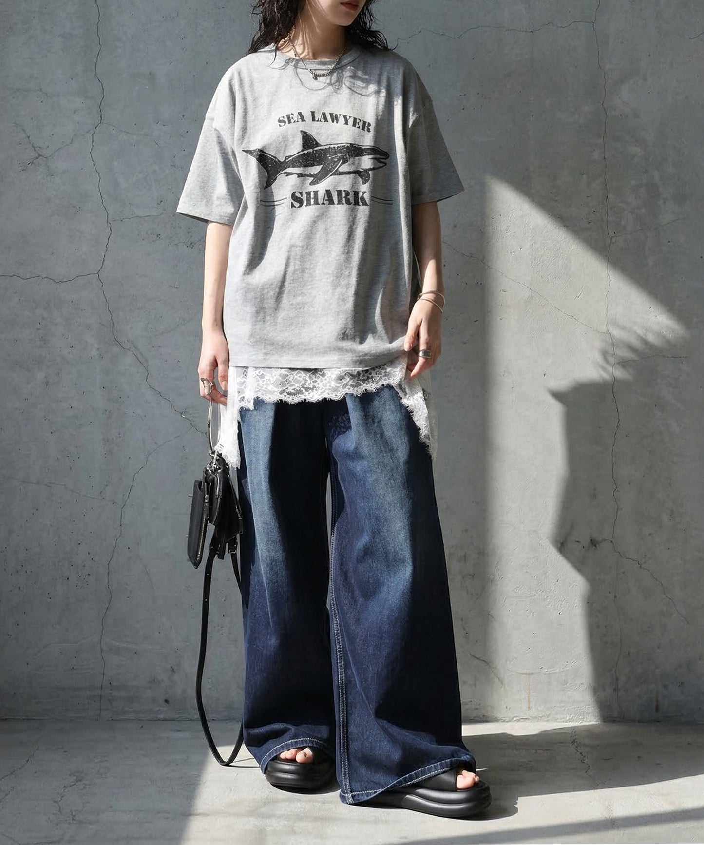 Oversized Cotton T-Shirt with Animal Embroidery – Breathable & Cooling Summer Tee Ladies