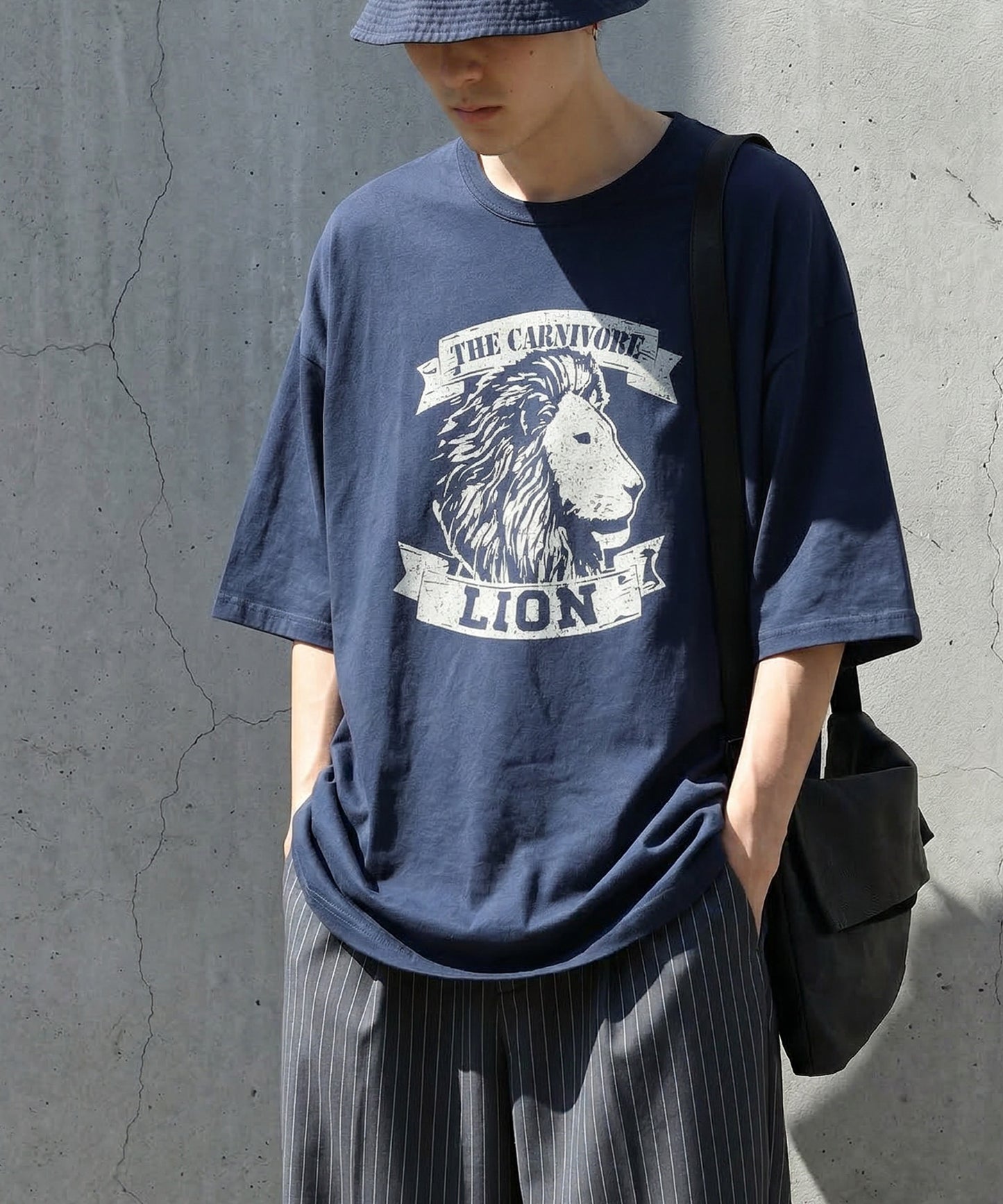 Oversized Cotton T-Shirt with Animal Embroidery – Breathable & Cooling Summer Tee Men’s