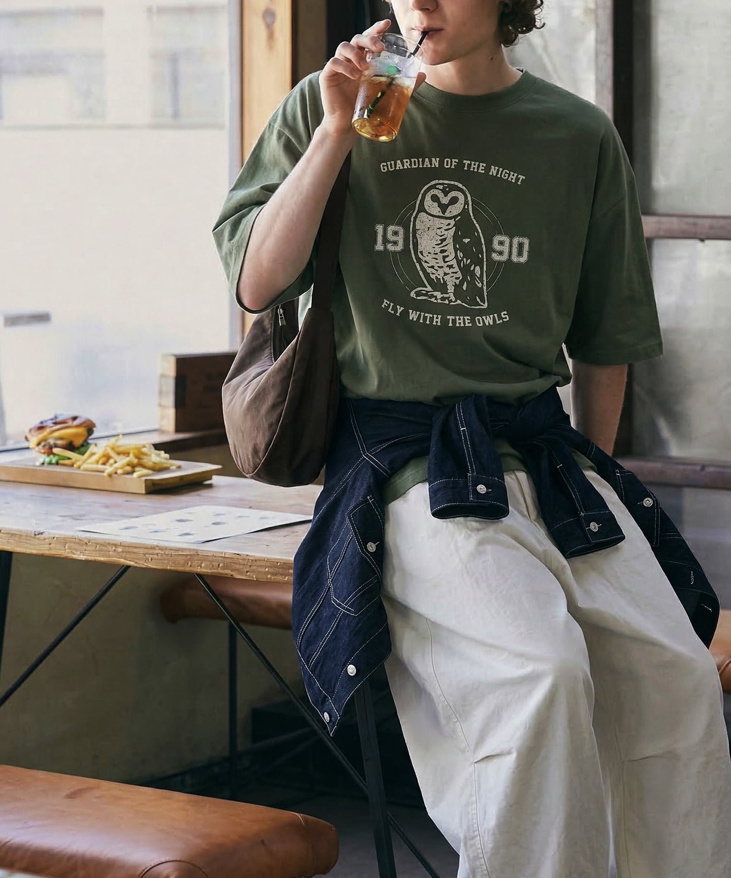 Oversized Cotton T-Shirt with Animal Embroidery – Breathable & Cooling Summer Tee Men’s