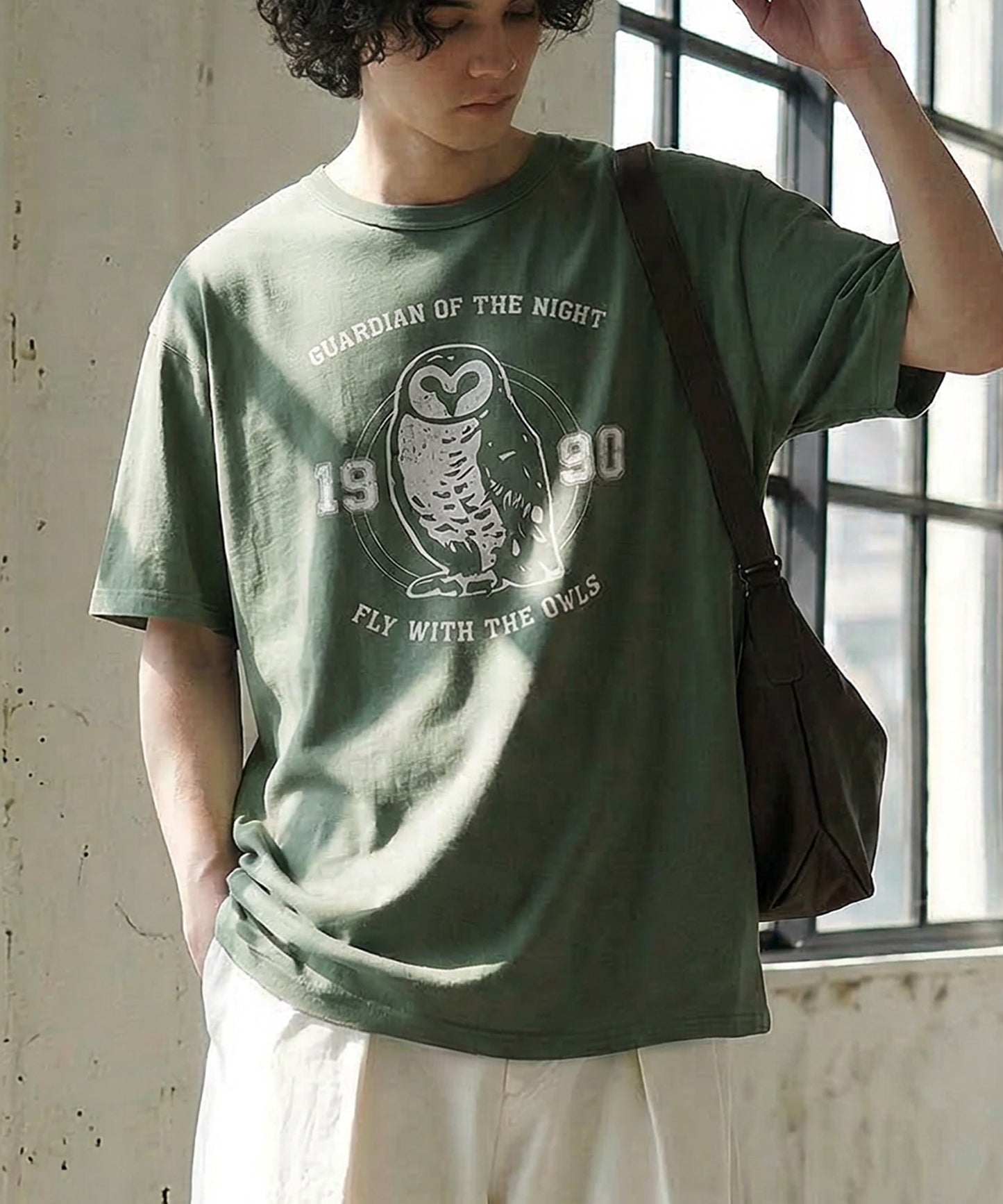 Oversized Cotton T-Shirt with Animal Embroidery – Breathable & Cooling Summer Tee Men’s