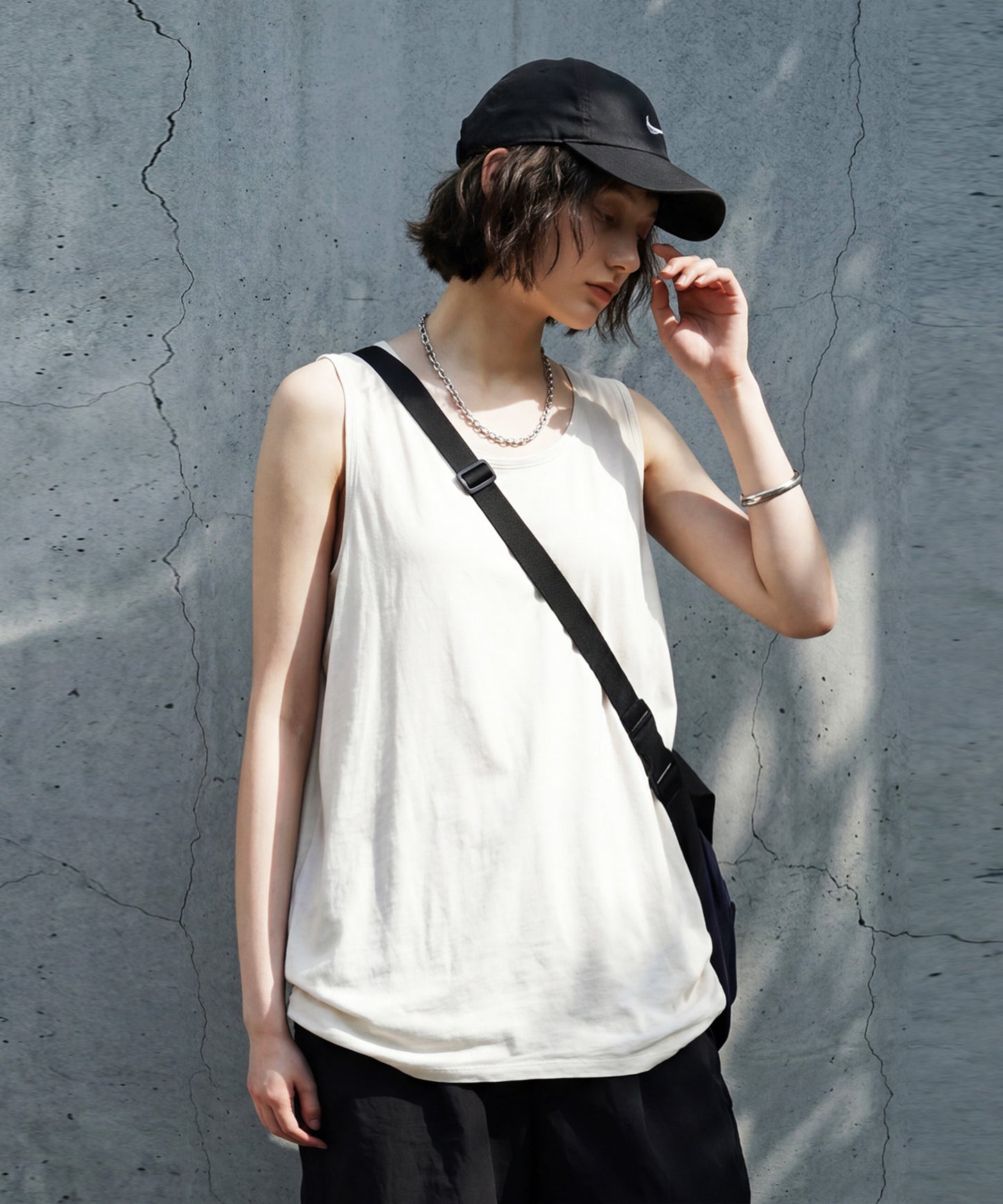 Sweat-Stain Resistant 100% Cotton U-Neck Tank Top Ladies
