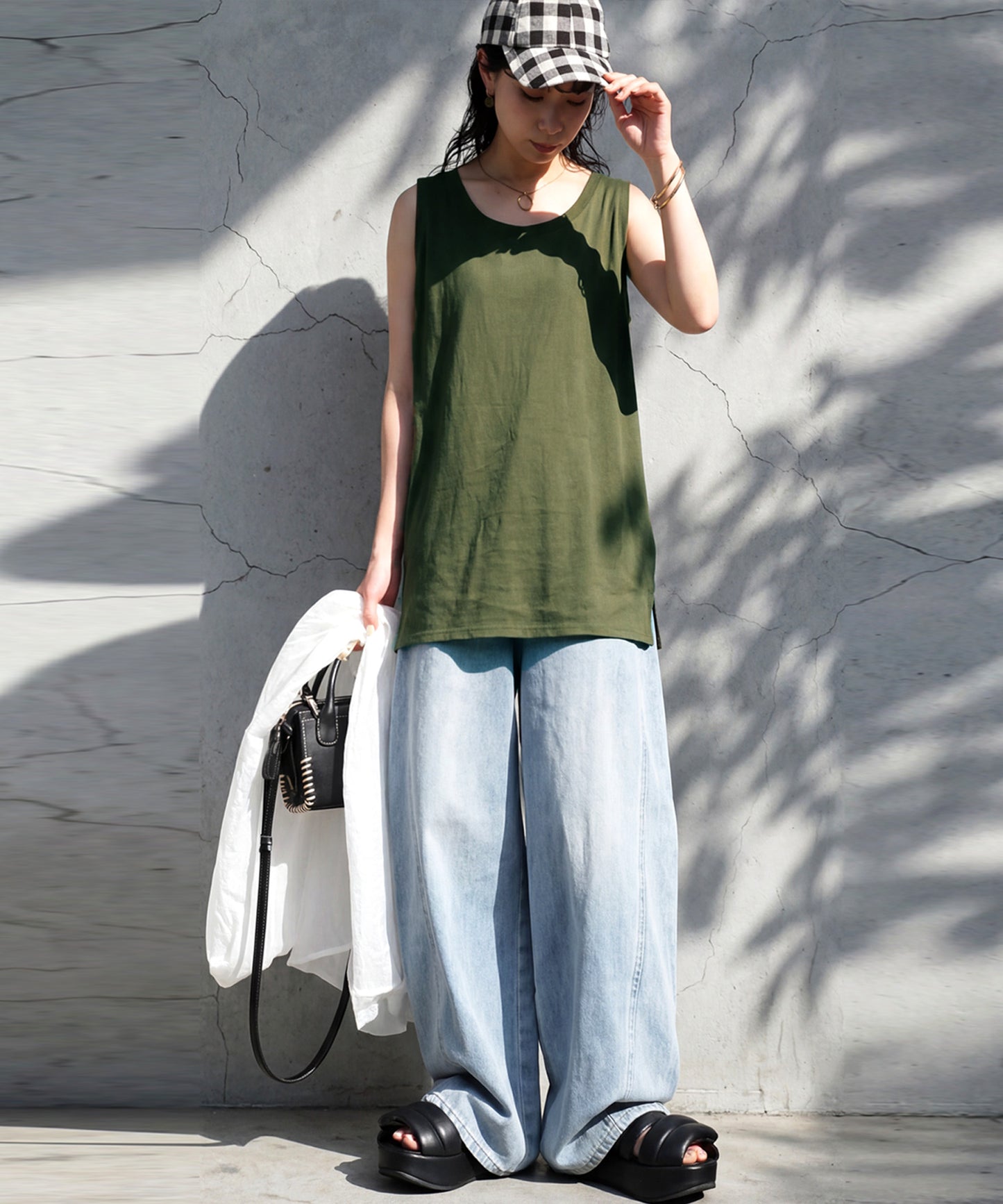 Sweat-Stain Resistant 100% Cotton U-Neck Tank Top Ladies