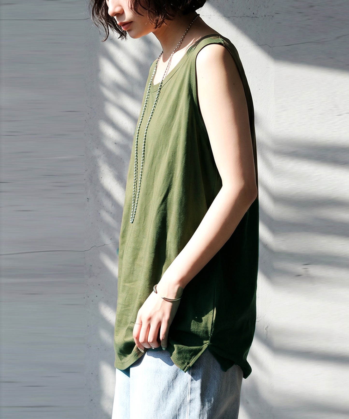 Sweat-Stain Resistant 100% Cotton U-Neck Tank Top Ladies