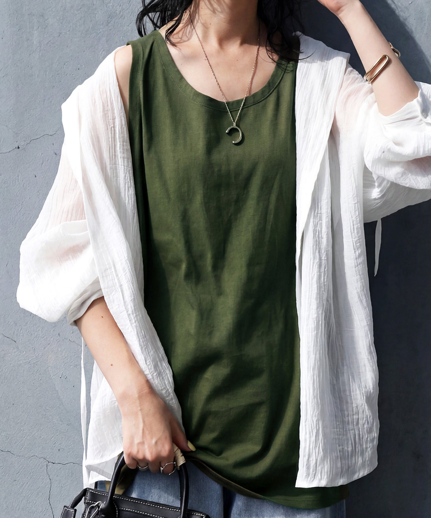 Sweat-Stain Resistant 100% Cotton U-Neck Tank Top Ladies