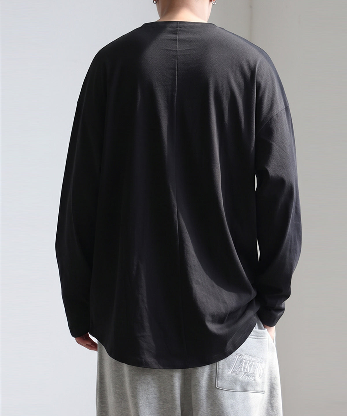 100% Cotton, Sweat Stain Resistant, Crew Neck Long-Sleeve T-Shirt Men’s