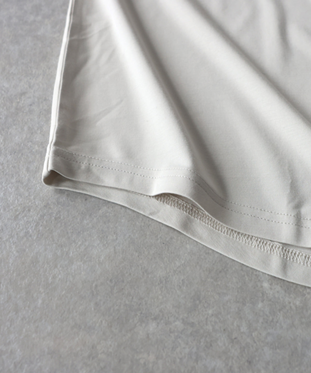 Cool-Touch, Smooth-Textured Long-Sleeved T-Shirt Ladies