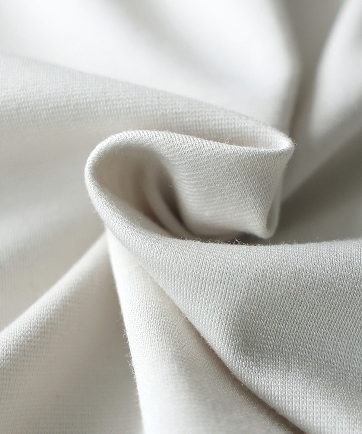 Cool-Touch, Smooth-Textured Long-Sleeved T-Shirt Ladies