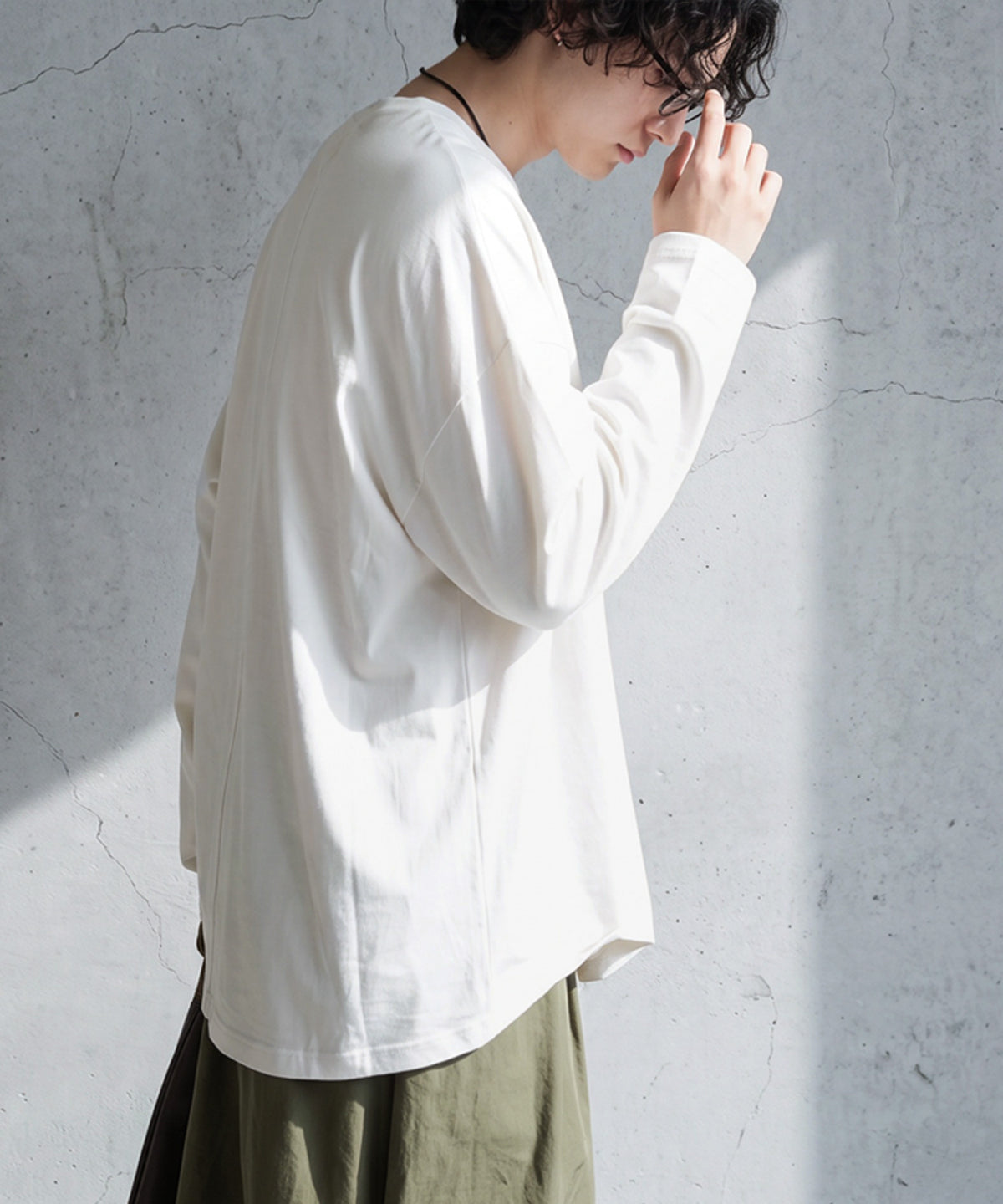 Cool-Touch, Smooth-Textured Long-Sleeved T-Shirt Men’s