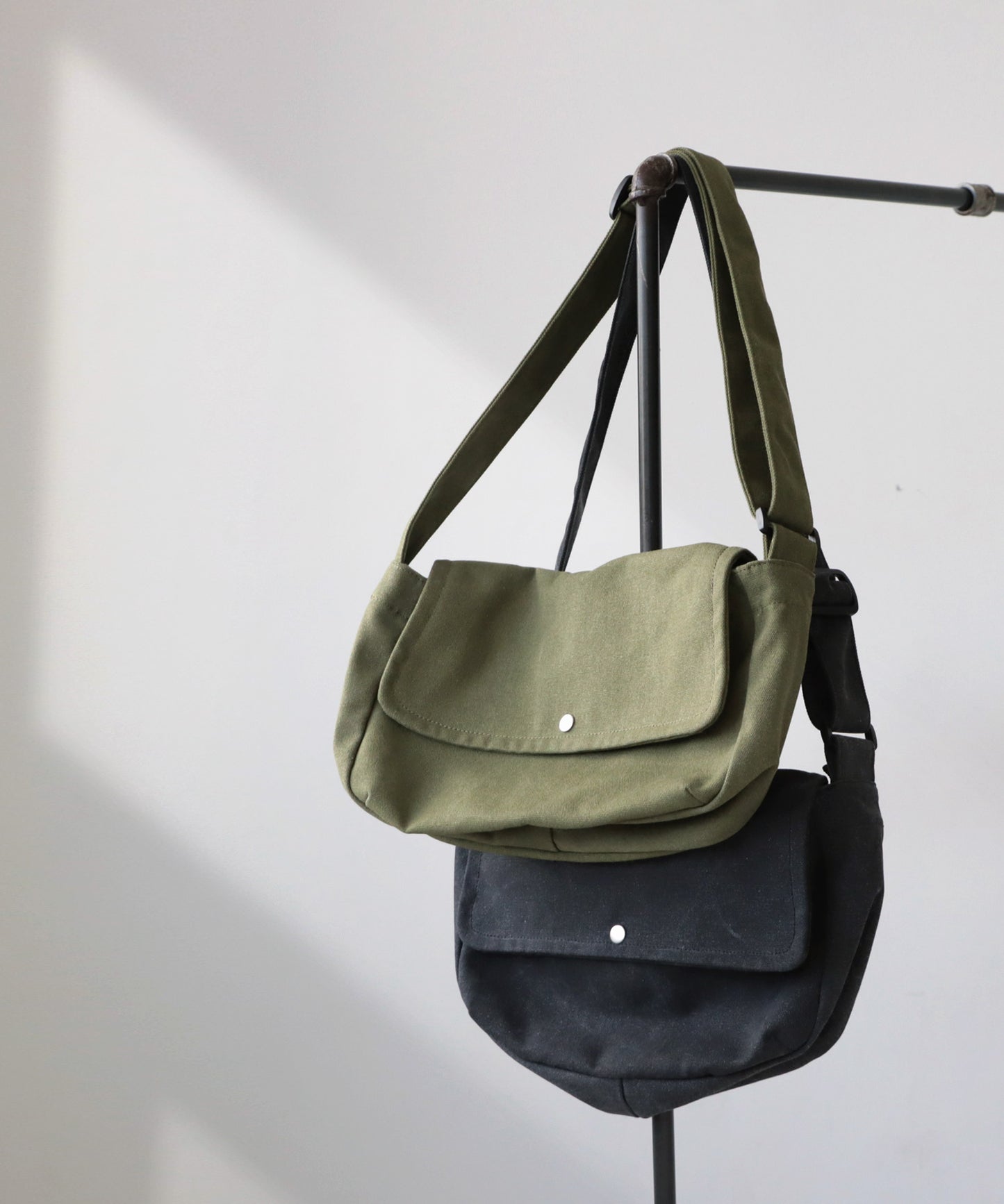 Military shoulder bag Ladies