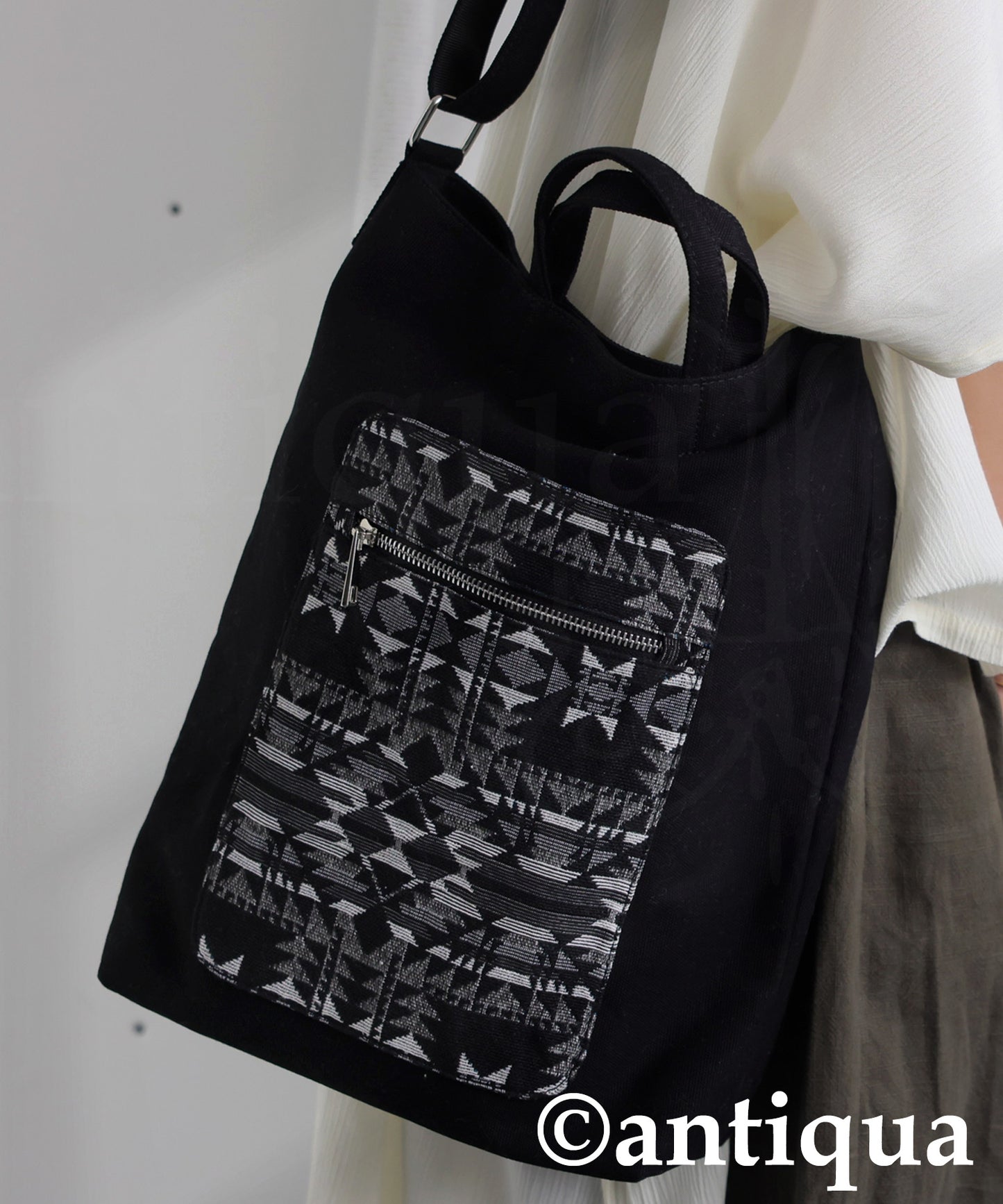 Ladies Kilim Pattern Canvas Tote Bag