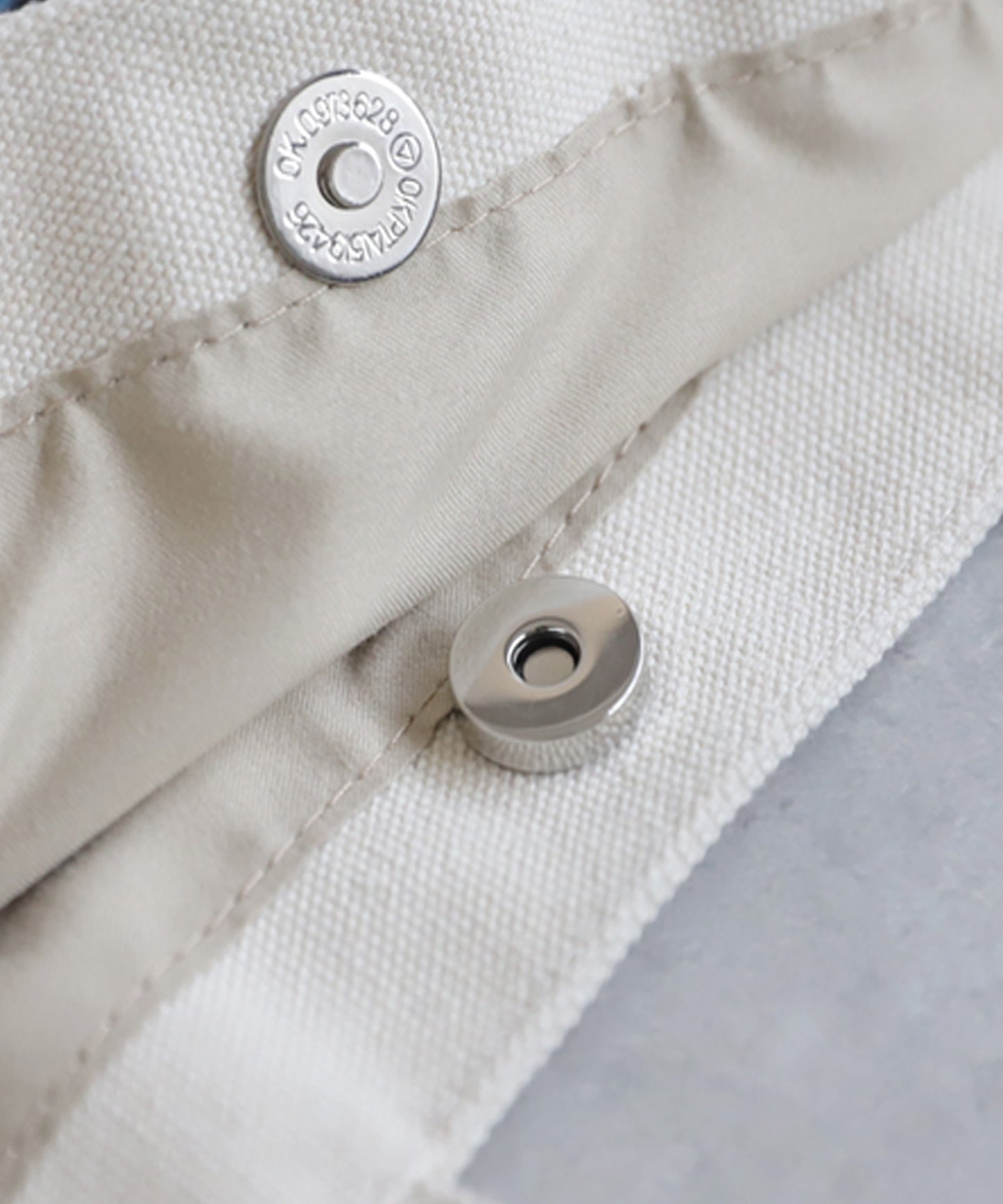 Ladies Kilim Pattern Canvas Tote Bag