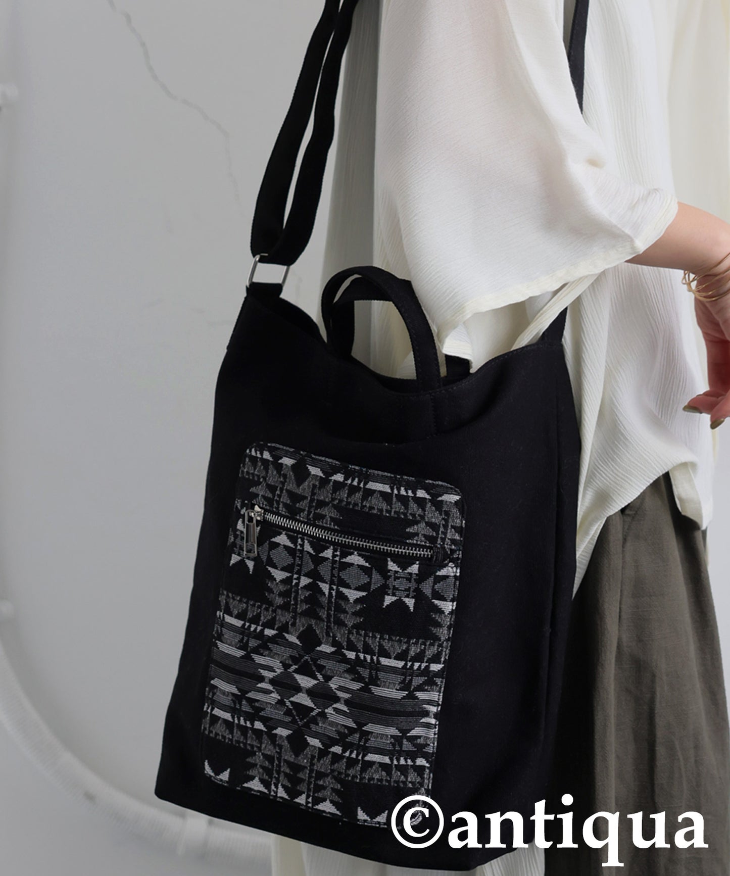 Ladies Kilim Pattern Canvas Tote Bag