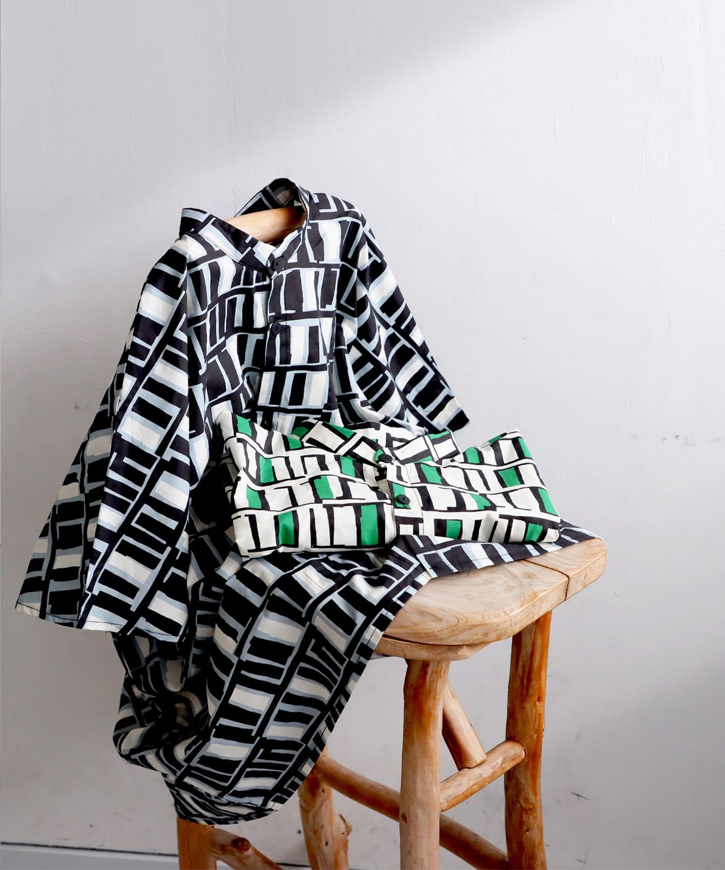 Men's Square Pattern Shirt