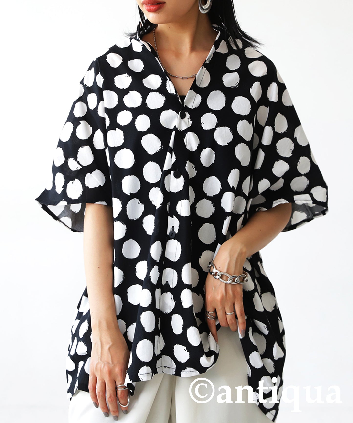 Dot pattern shirt Ladies short-sleeve