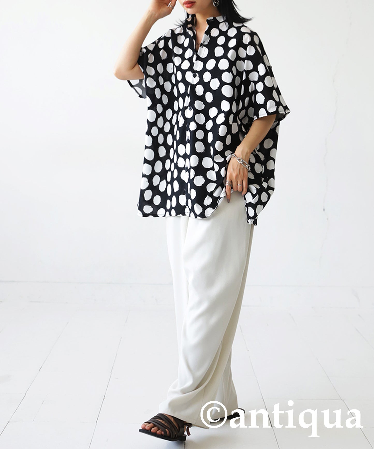 Dot pattern shirt Ladies short-sleeve