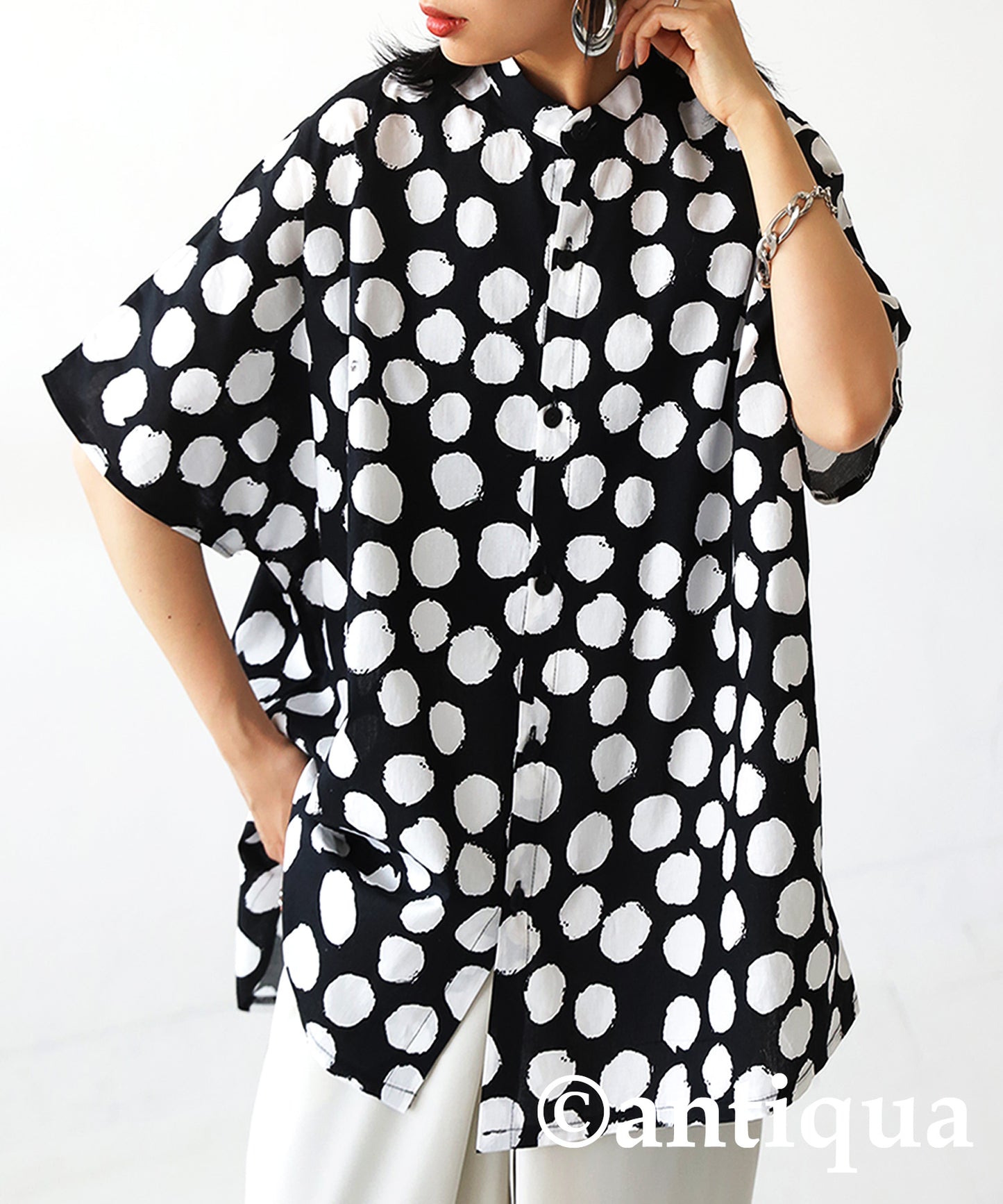 Dot pattern shirt Ladies short-sleeve