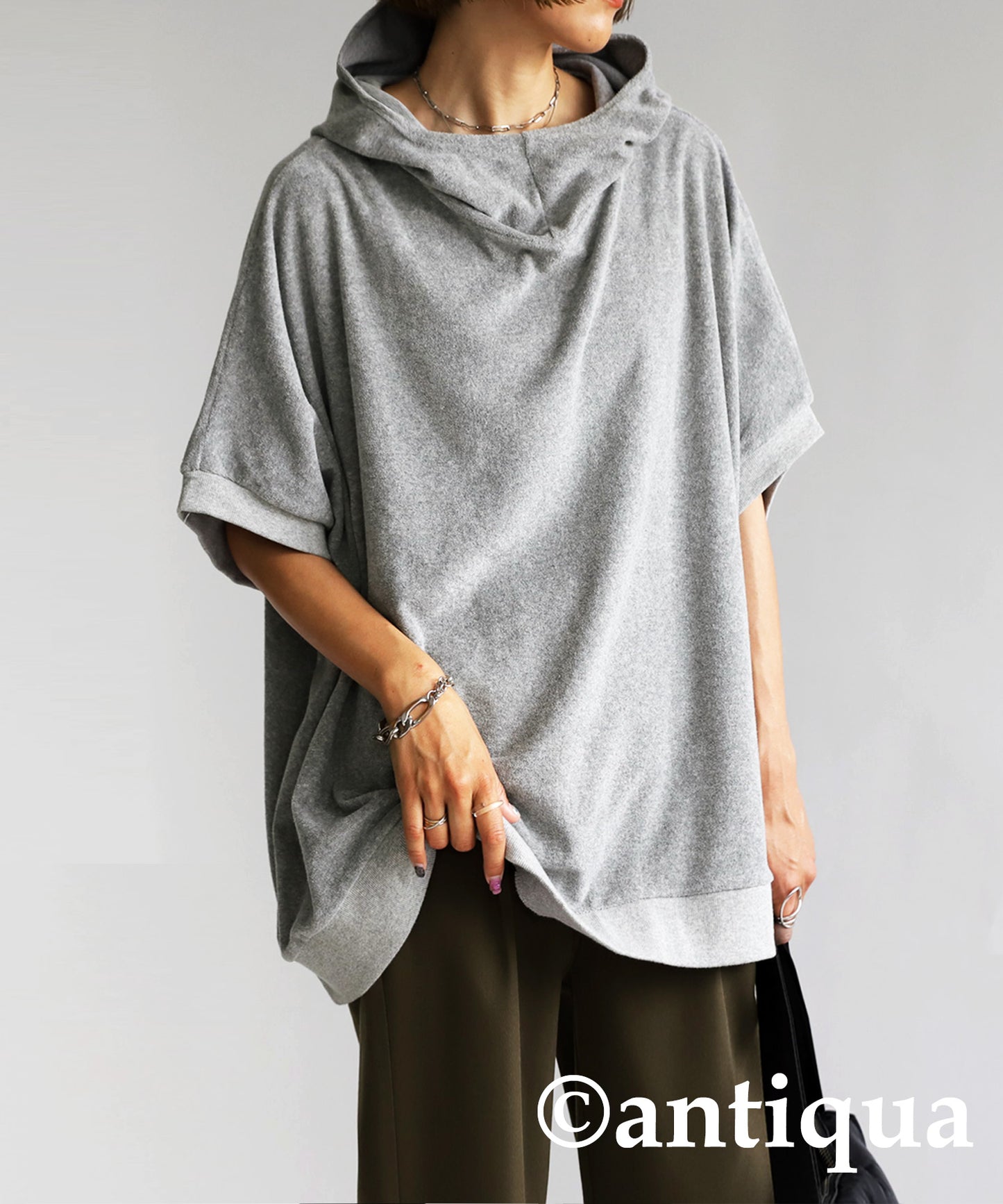 Pile fabric short -sleeved hoodie Ladies