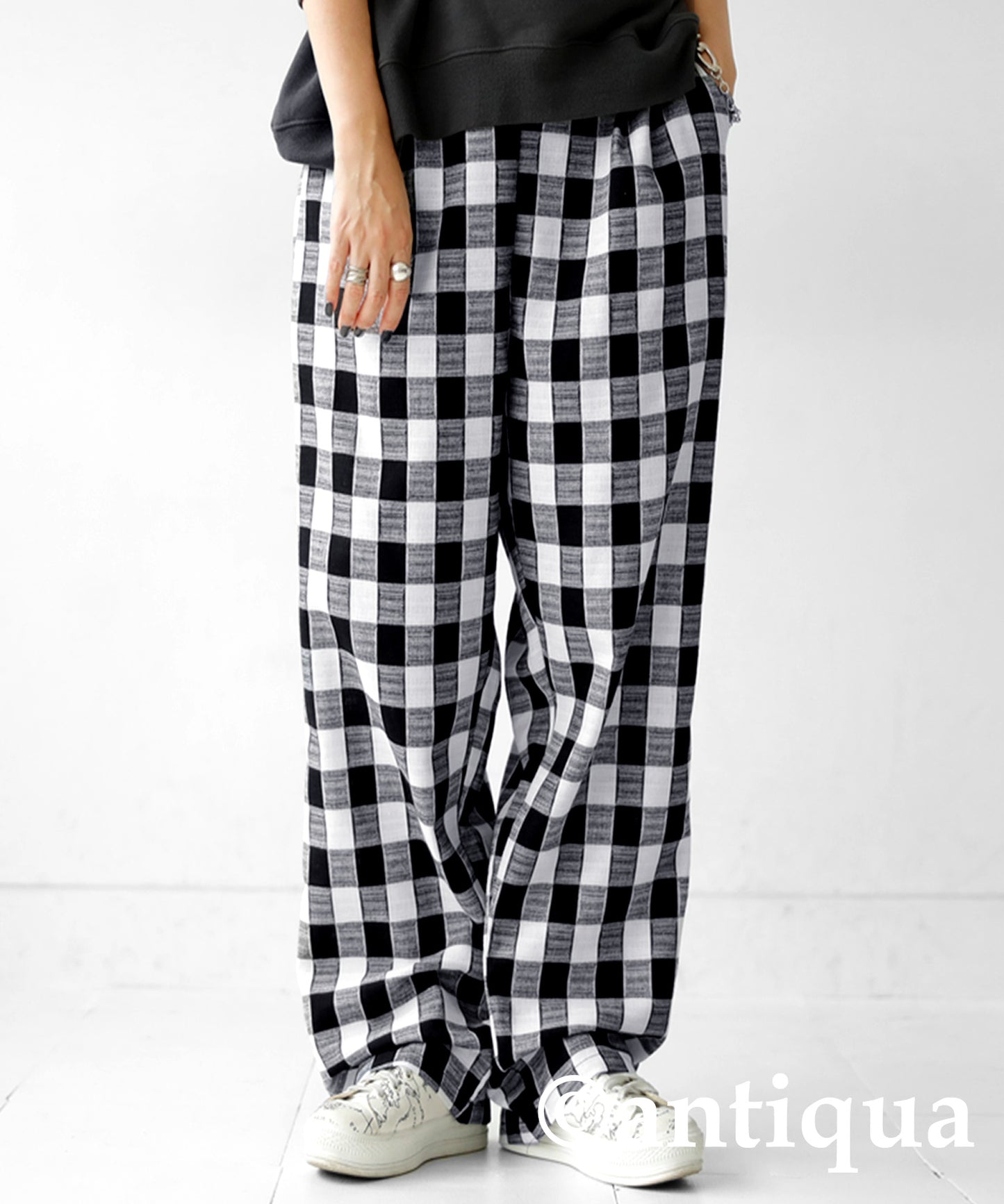 Straight check pattern pants Ladies