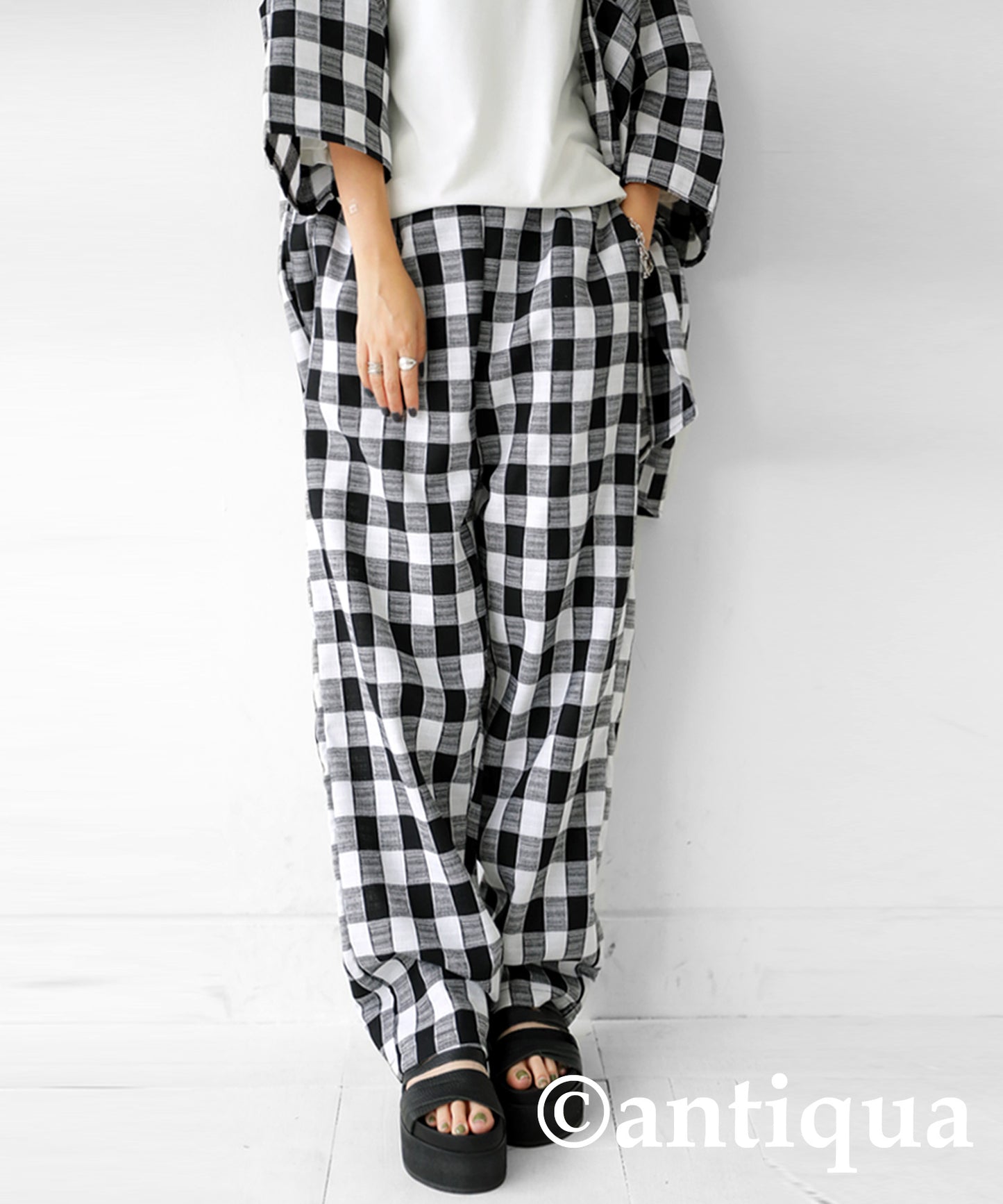 Straight check pattern pants Ladies