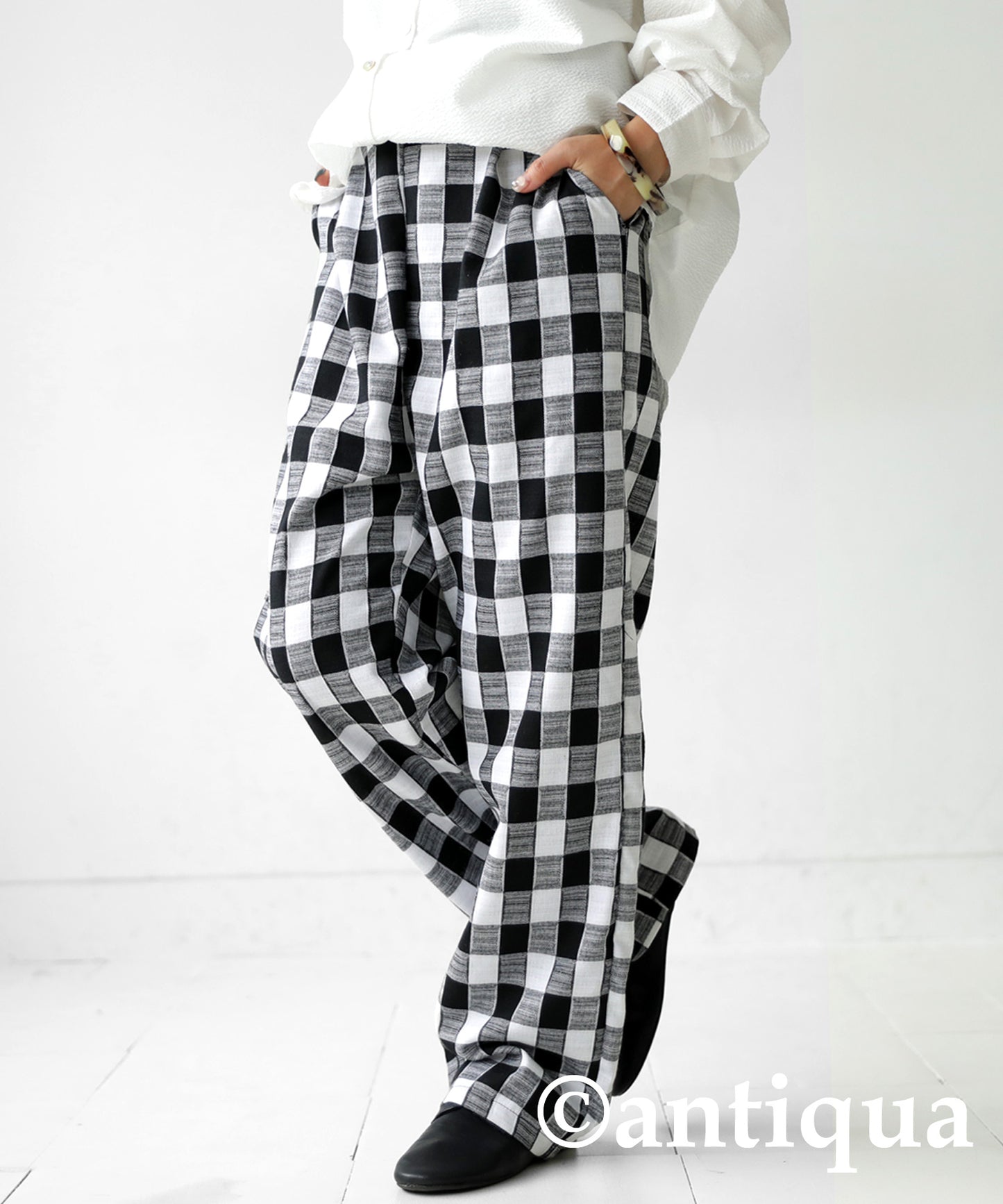 Straight check pattern pants Ladies