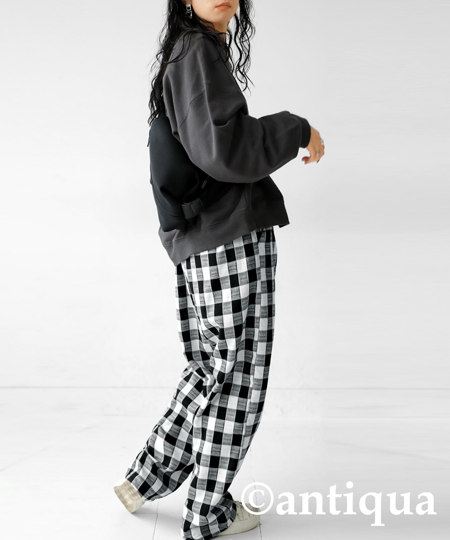 Straight check pattern pants Ladies