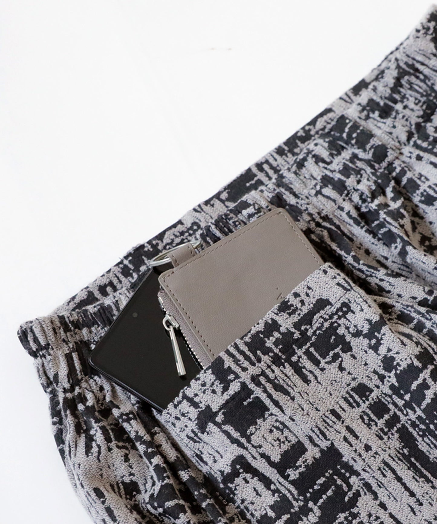 Nuance Pattern Jacquard Pants Men's