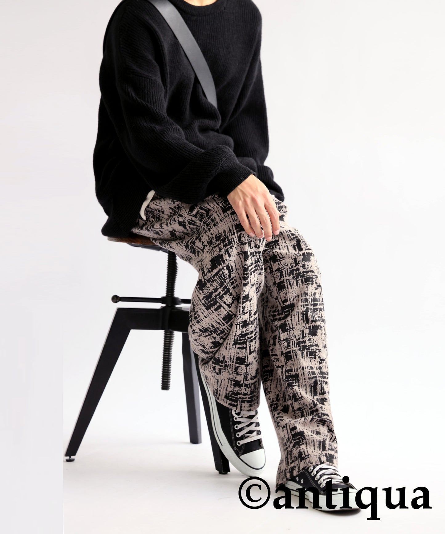 Nuance Pattern Jacquard Pants Men's