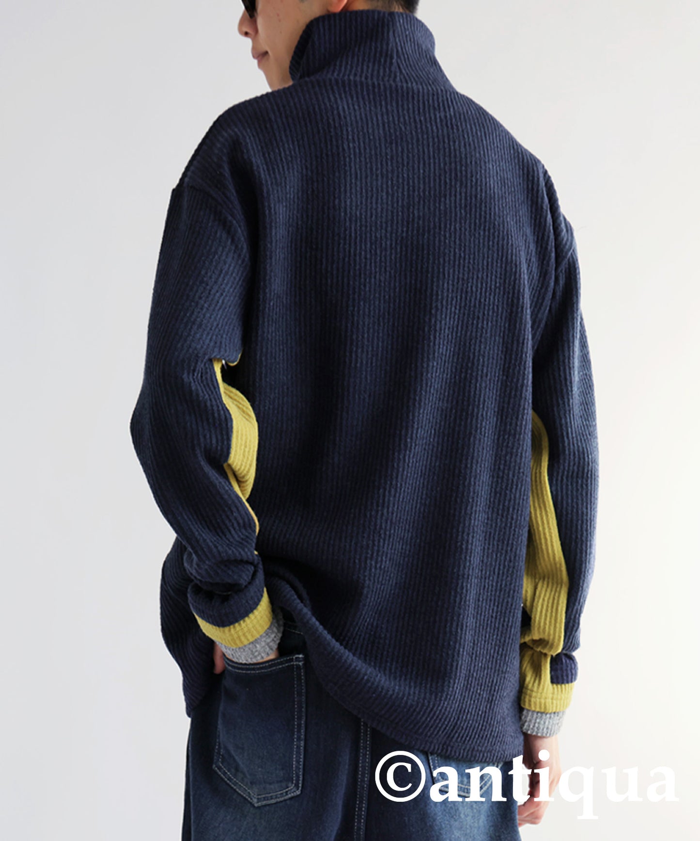 Layered Blading Color Knit Men’s